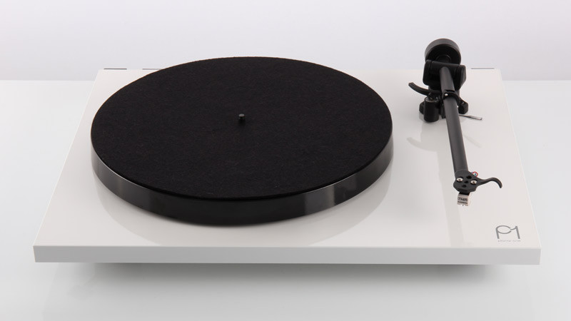 Auditorium Denon Snow-White-Set: DRA 800H mit KEF Q750 und Rega Planar1 297251 - 6