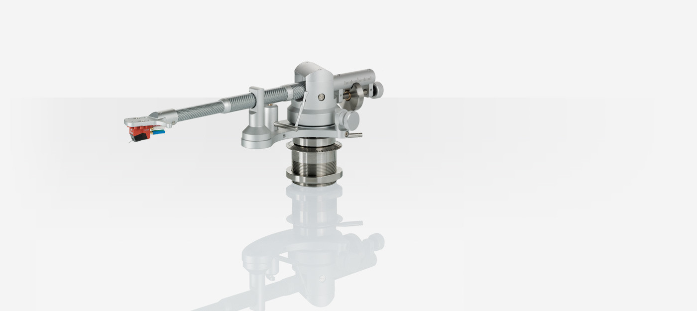 Auditorium Clearaudio UNIVERSAL Carbon Silver 240529 - 1