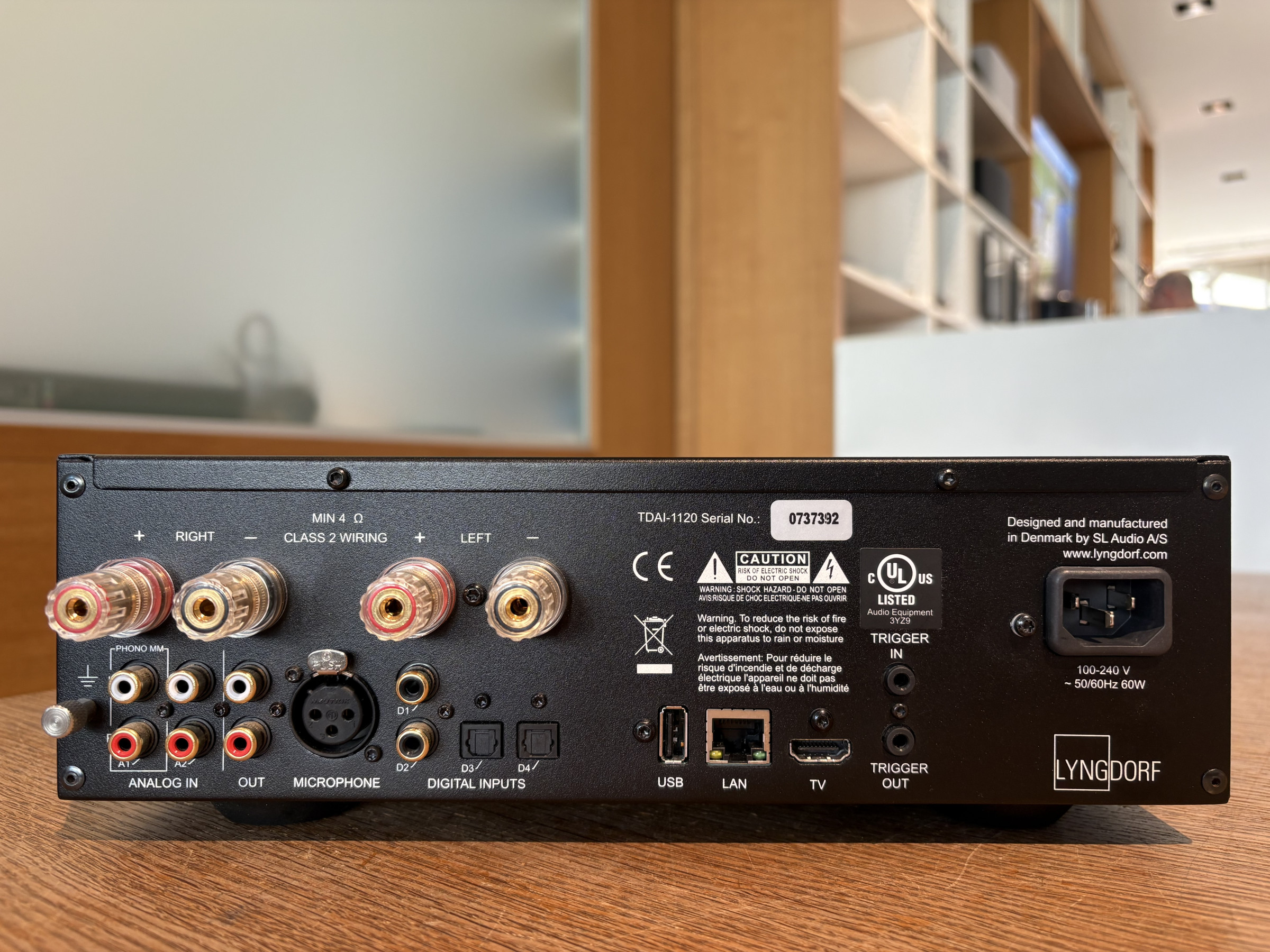 Auditorium Lyngdorf Audio TDAI-1120 Streaming- Vollverstärker schwarz 215887 - 2