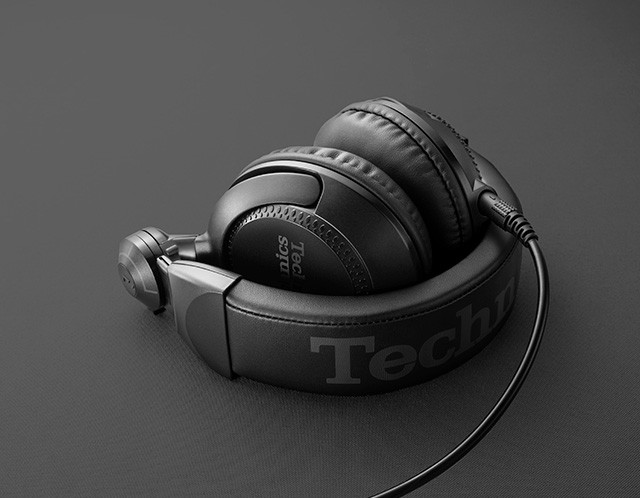 Auditorium Technics EAH-DJ1200EK Kopfhörer schwarz 287919 - 2