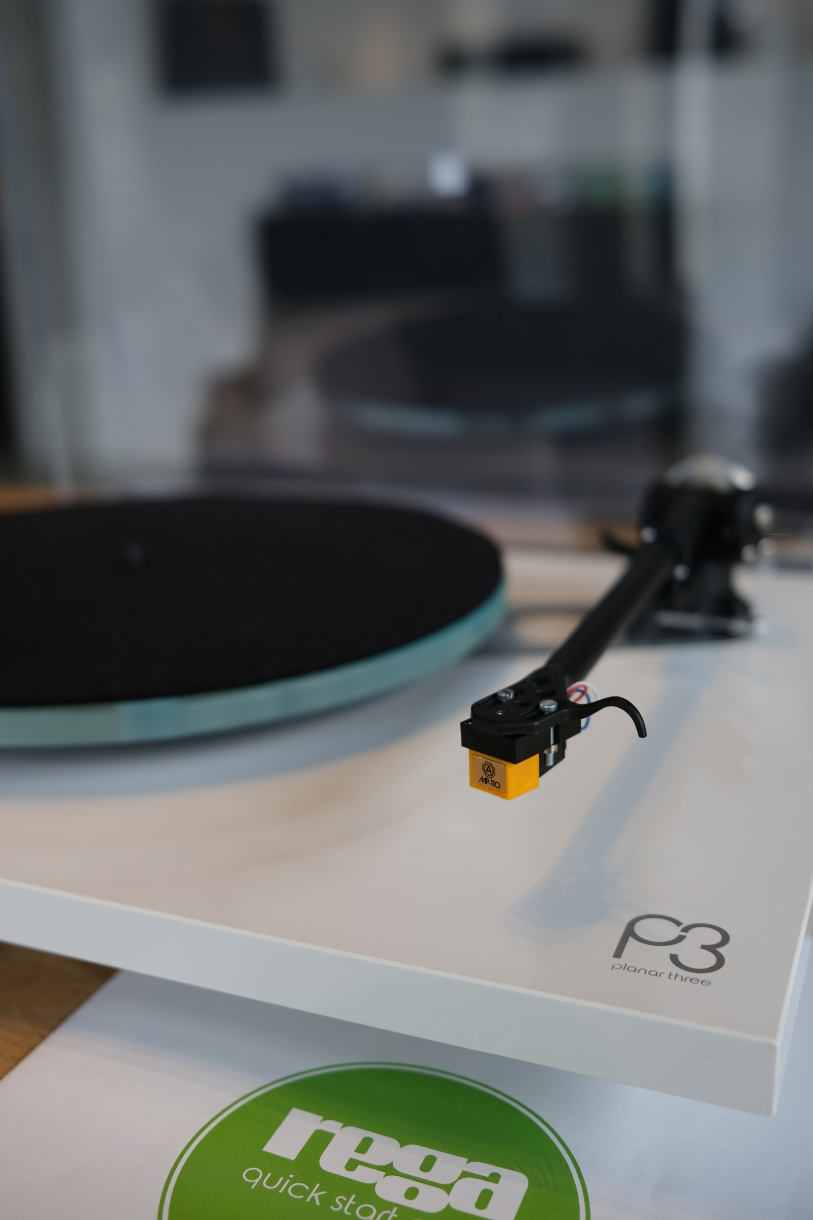 Auditorium Rega Planar 3 Plattenspieler mit RB 330 & Nagaoka MP110 289873 - 2