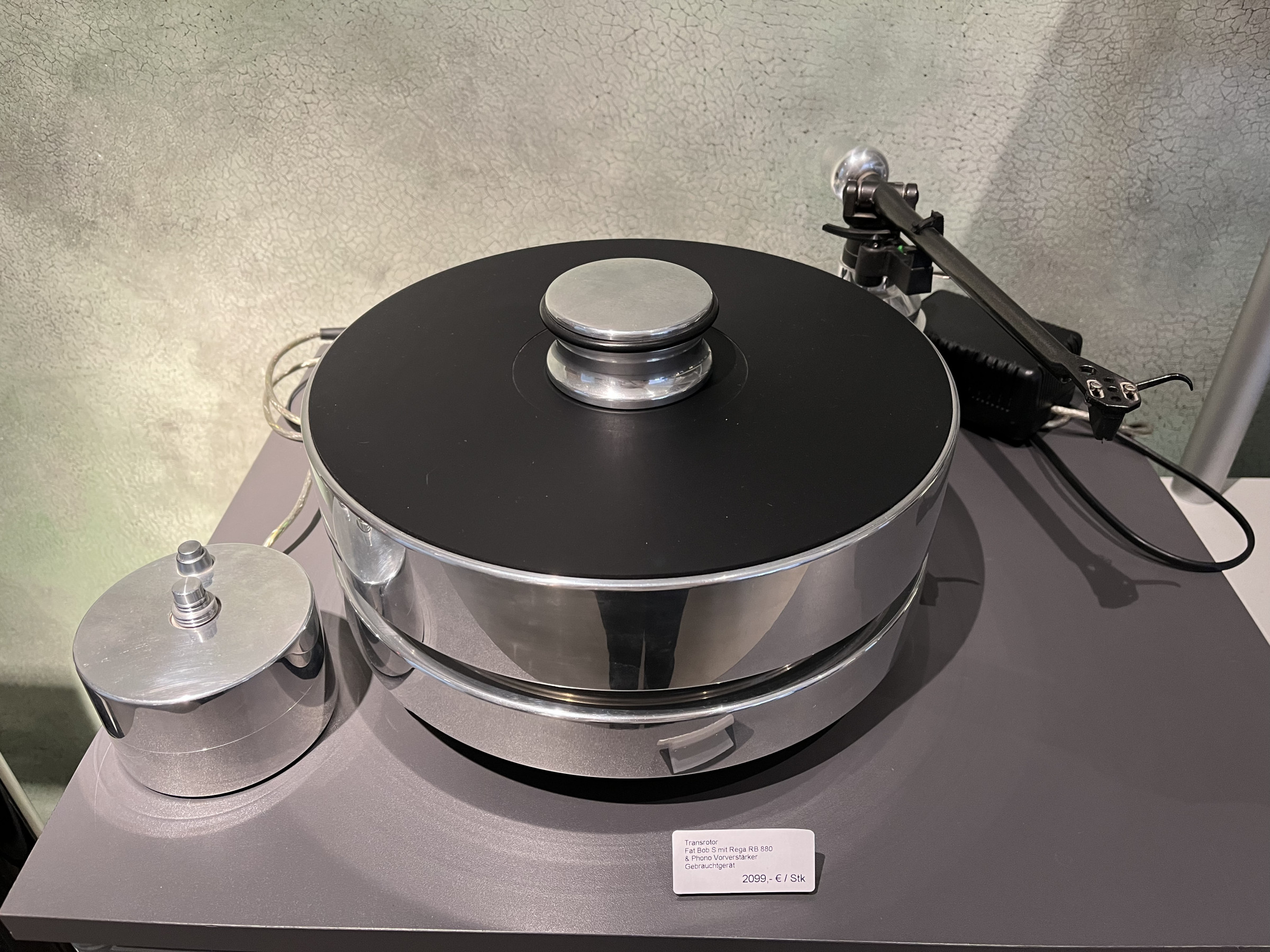 Auditorium Transrotor Fat Bob S mit Rega RB 880 & Phono Vorverstärker 216501 - 1