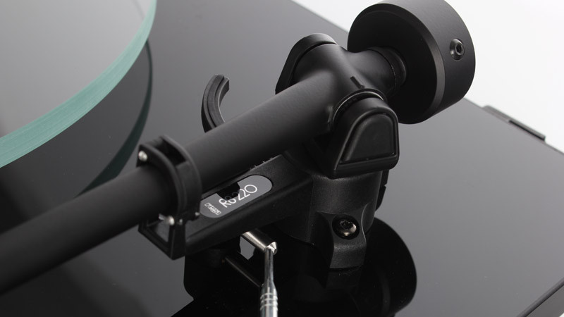 Auditorium Rega Planar 2 Tonarm RB220 mit Carbon 279633 - 3