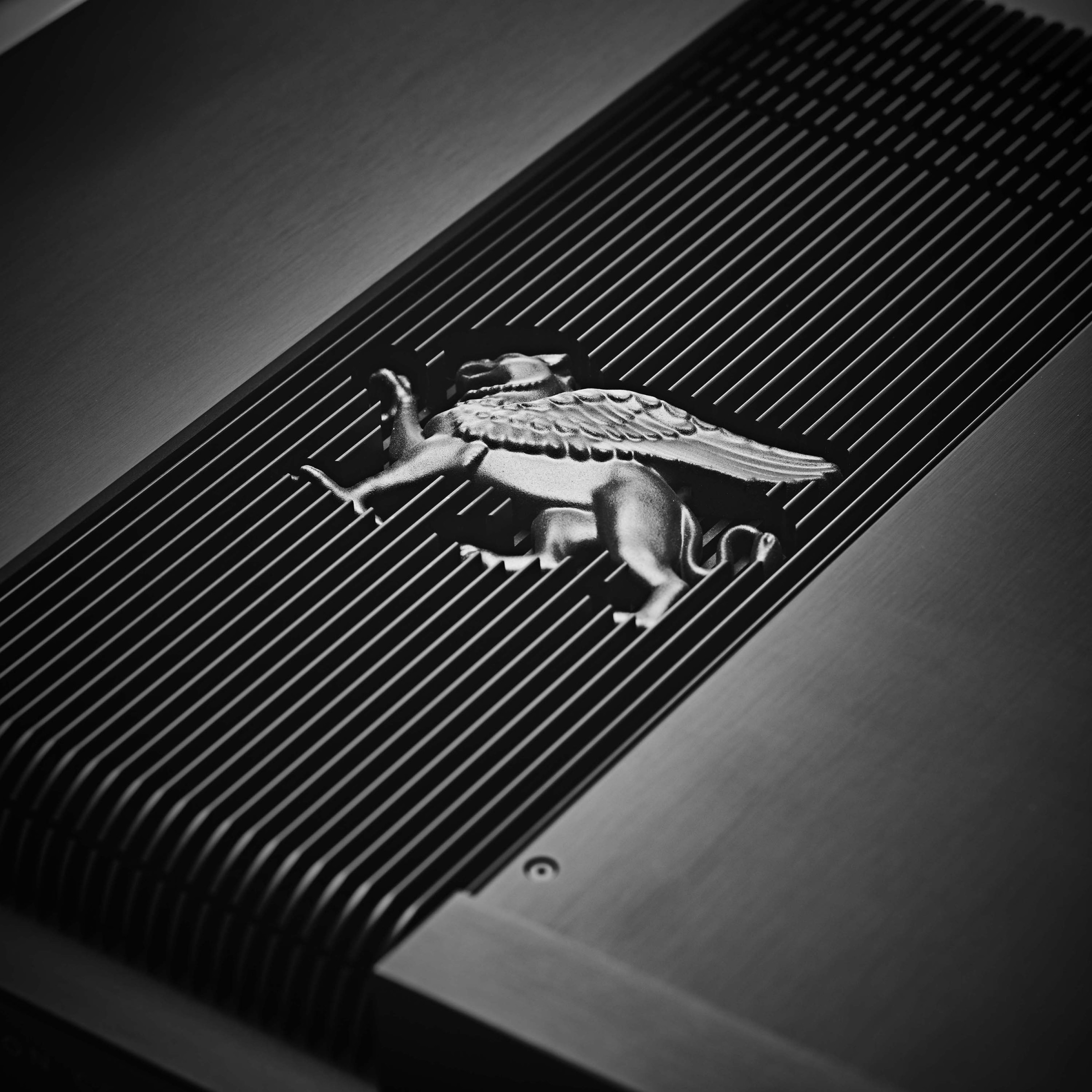 Auditorium Gryphon Commander Vorverstärker mit Commander PSU 294081 - 9