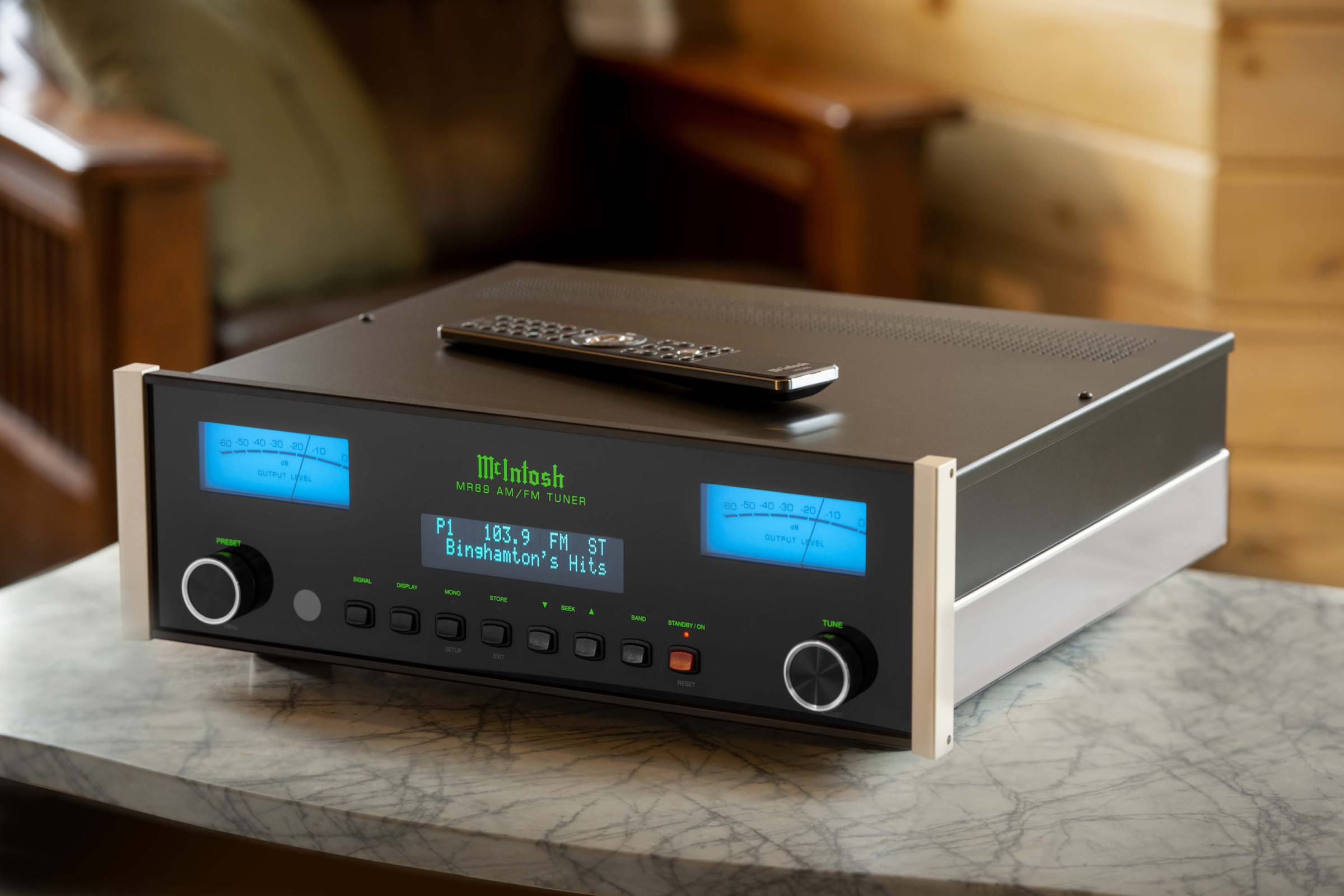 Auditorium McIntosh MR 89 UKW/MW Tuner mit Fernbedienung 295877 - 4
