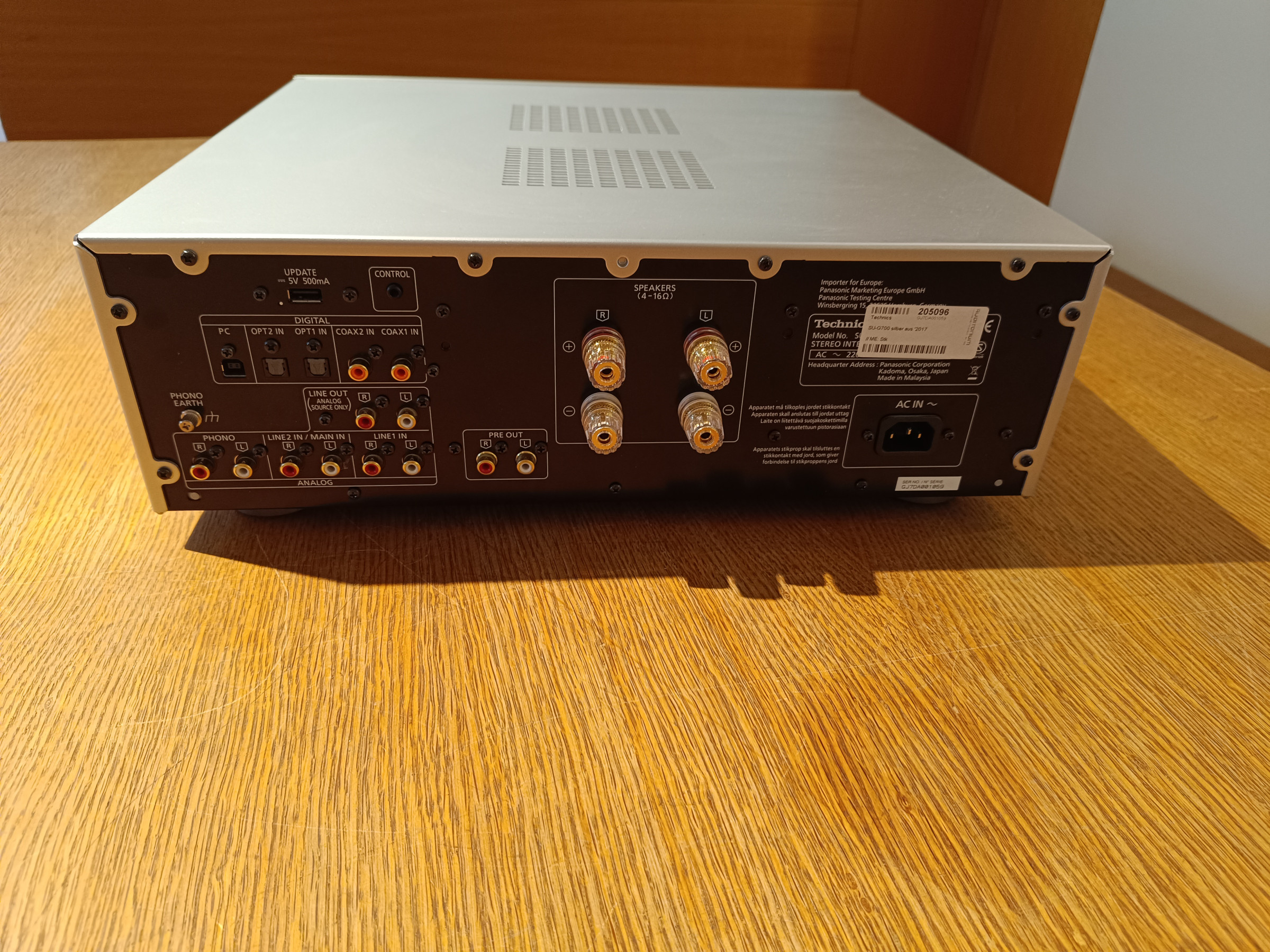 Auditorium Technics SU-G700 Grand Class Audio Stereo-Vollverstärker silber 214066 - 2