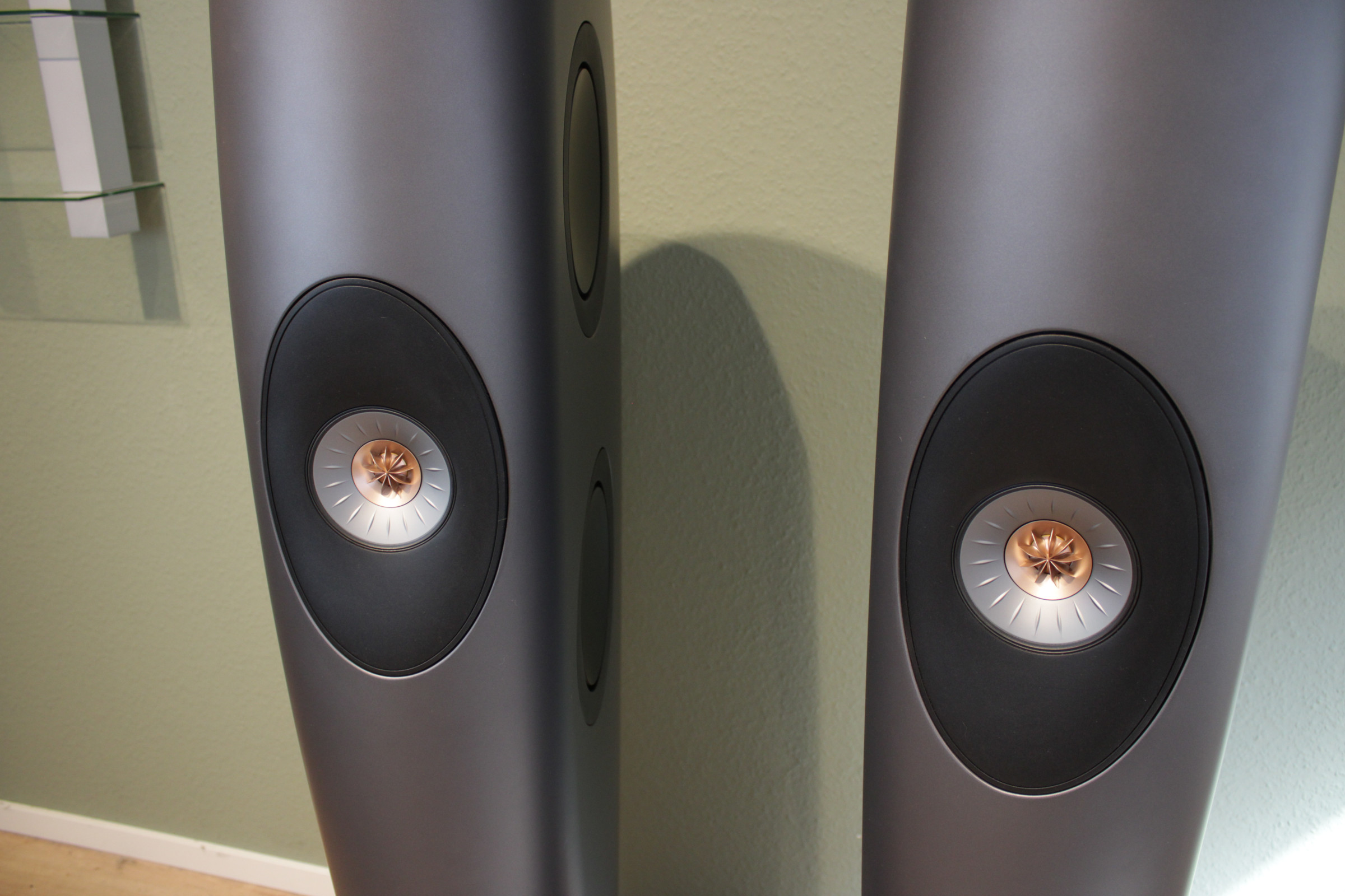 Auditorium KEF Blade One Meta Standlautsprecher 210250 - 2