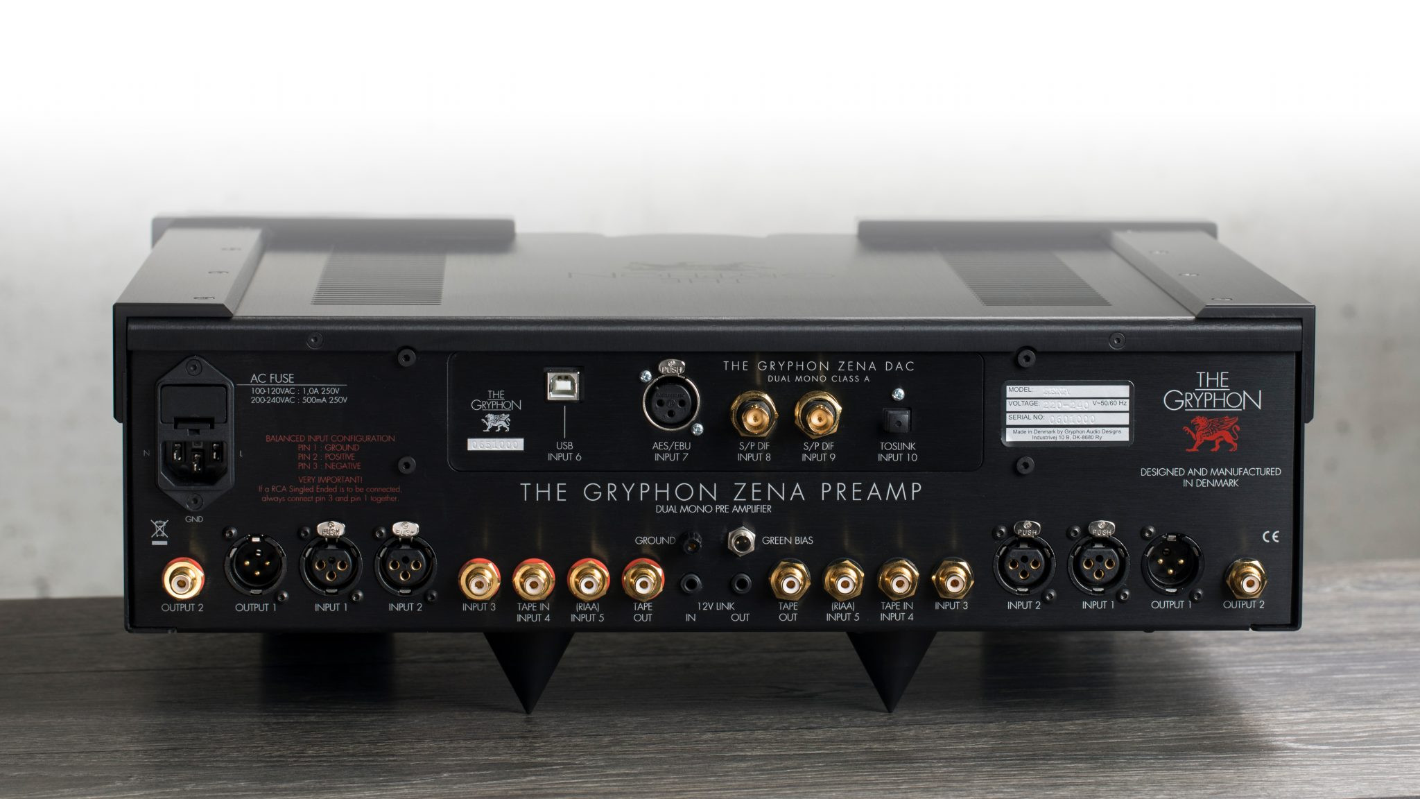 Auditorium Gryphon Zena Vorverstärker 285732 - 5