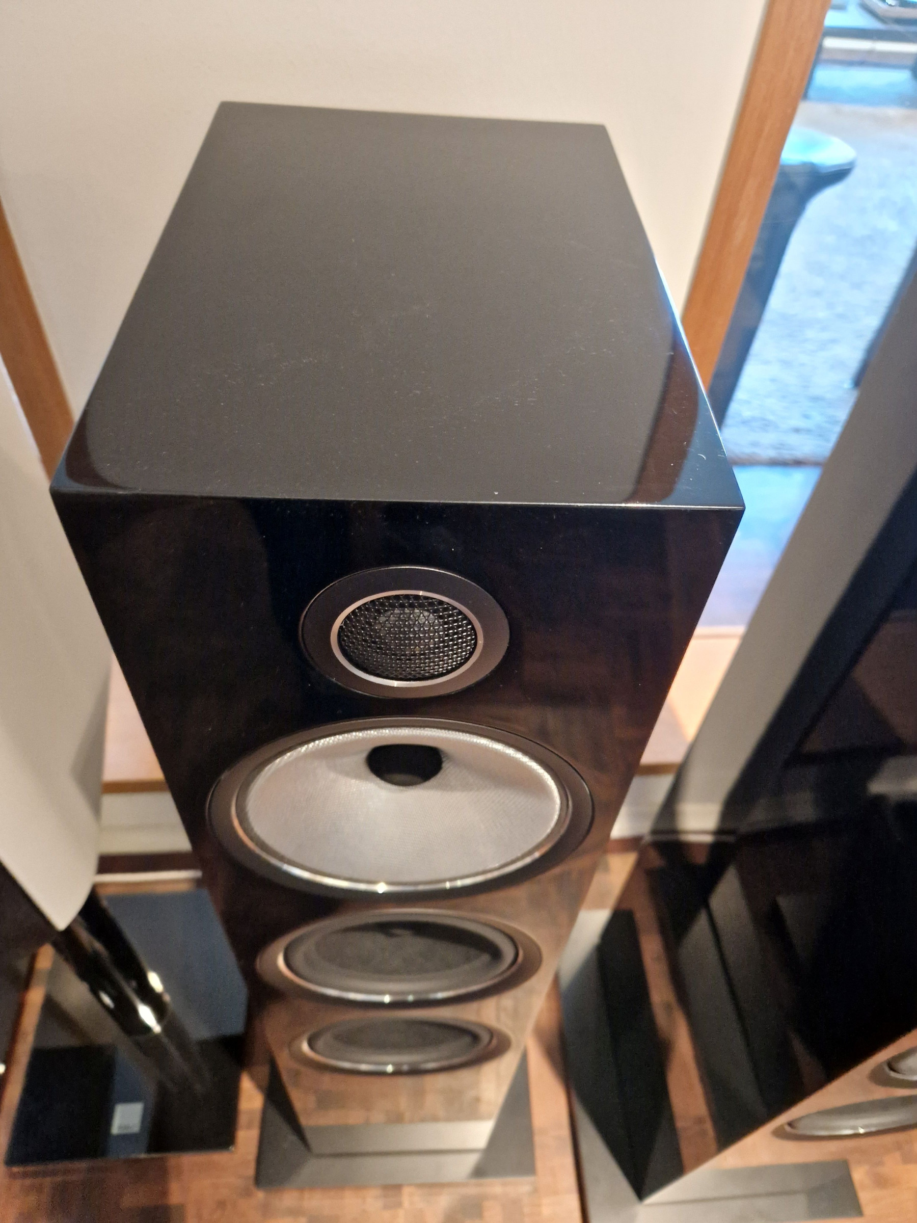 Auditorium Bowers & Wilkins 703 S2 Gebrauchtgerät 215337 - 3