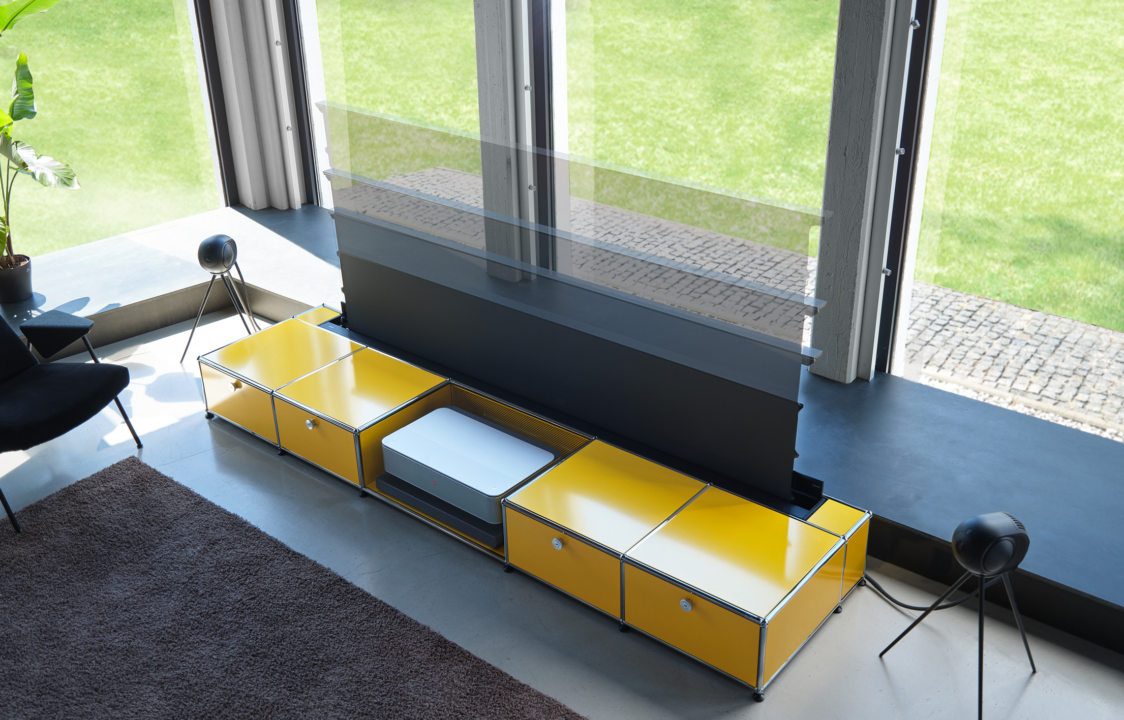 Auditorium Leica Cine-Set mit Cine 1 + USM Haller mit Celexon Leinwand 215342 - 2