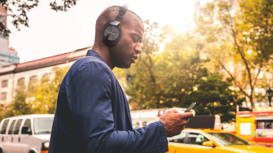 Auditorium Technics EAH-A800 Noise Cancelling Kopfhörer 294033 - 4