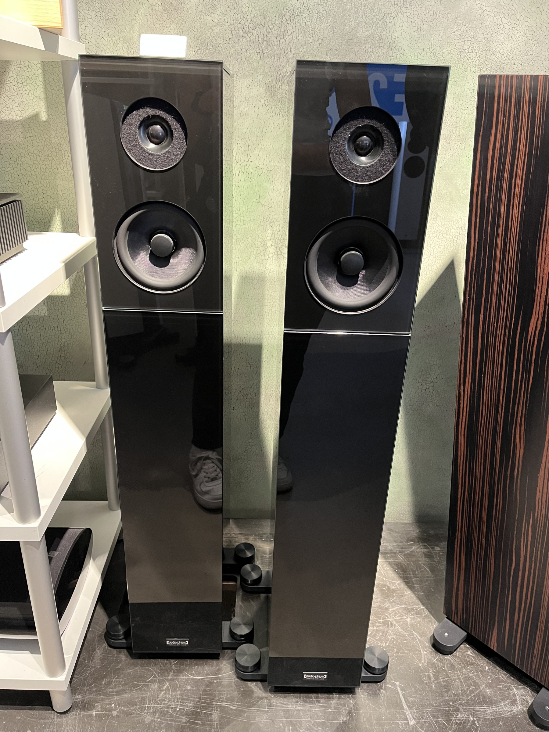 Auditorium audio physic Classic 25 SE inkl. VCF II Magnetic Füße 216494 - 1