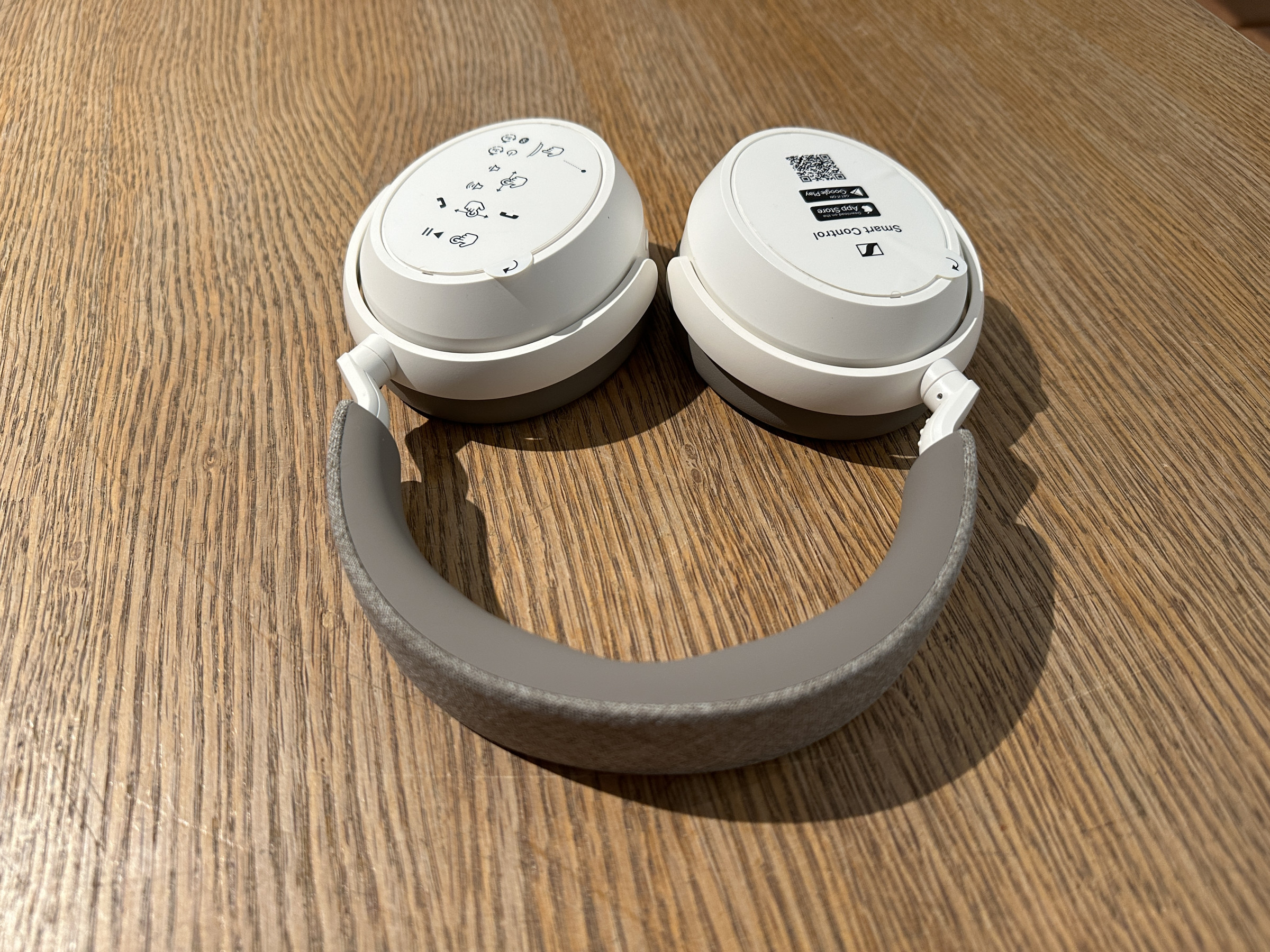 Auditorium Sennheiser Momentum 4 Wireless Kopfhörer 297993 - 2