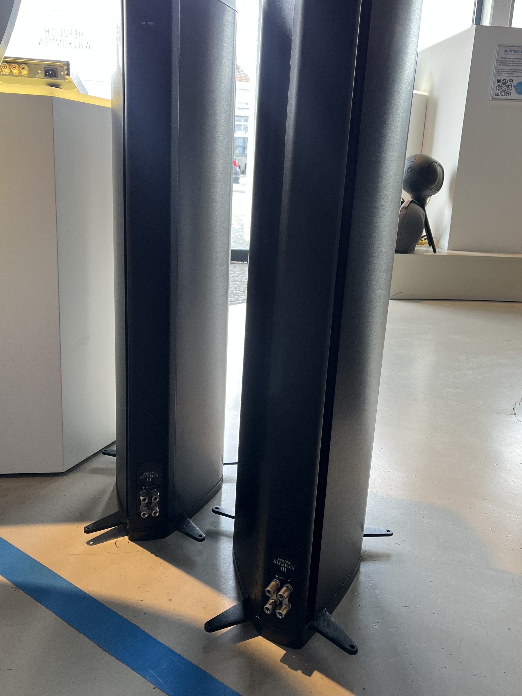 Auditorium Sonus Faber Olympica 3 Stand-Lautsprecher Schwarz 215798 - 2