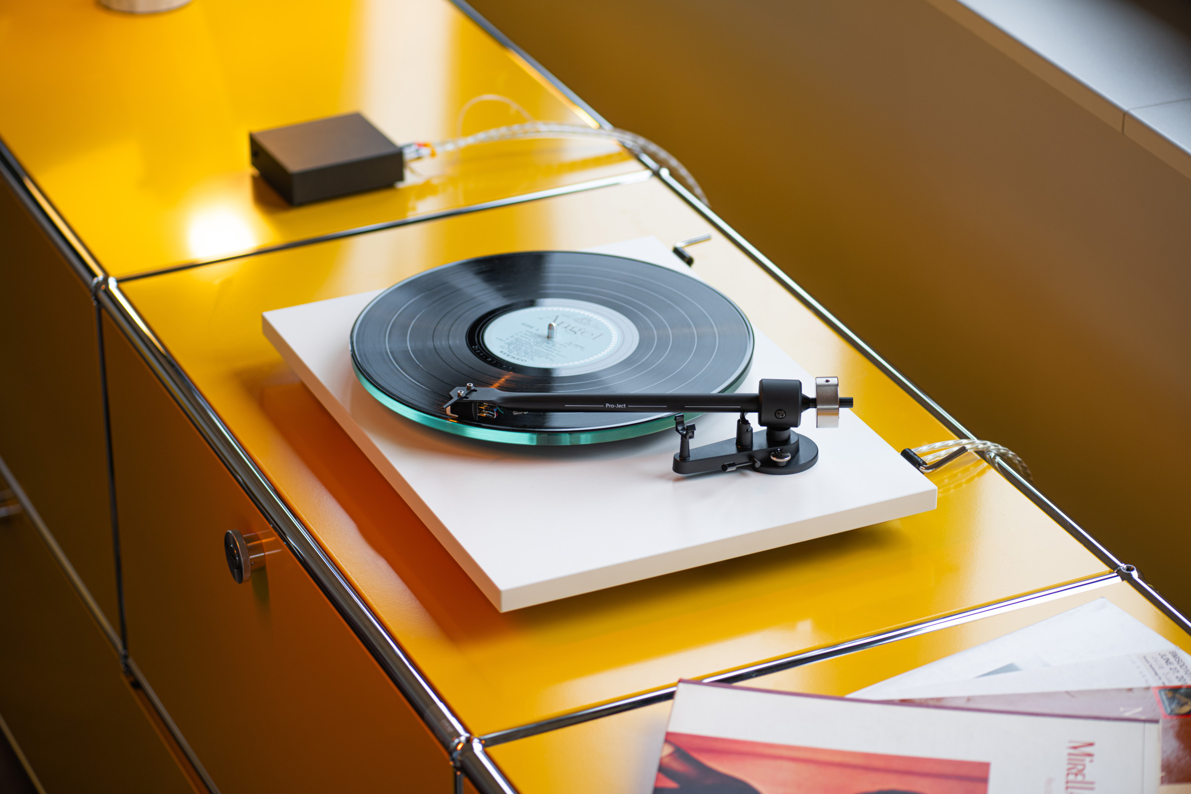 Auditorium Pro-Ject T2 voll ausgestatteter Plattenspieler 204612 - 3