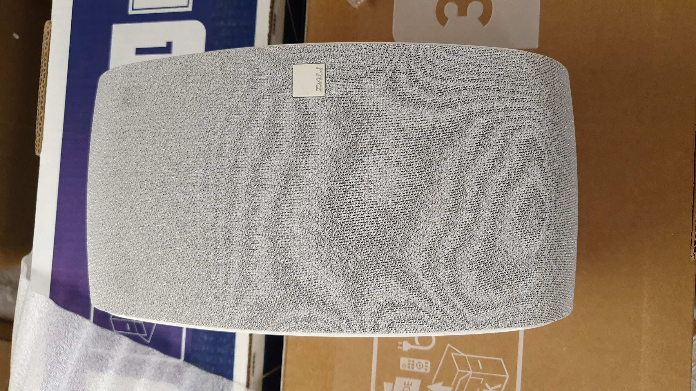 Auditorium Dali Fazon SAT Wandhalterung unvollständig weiß hochglanz 285216 - 1