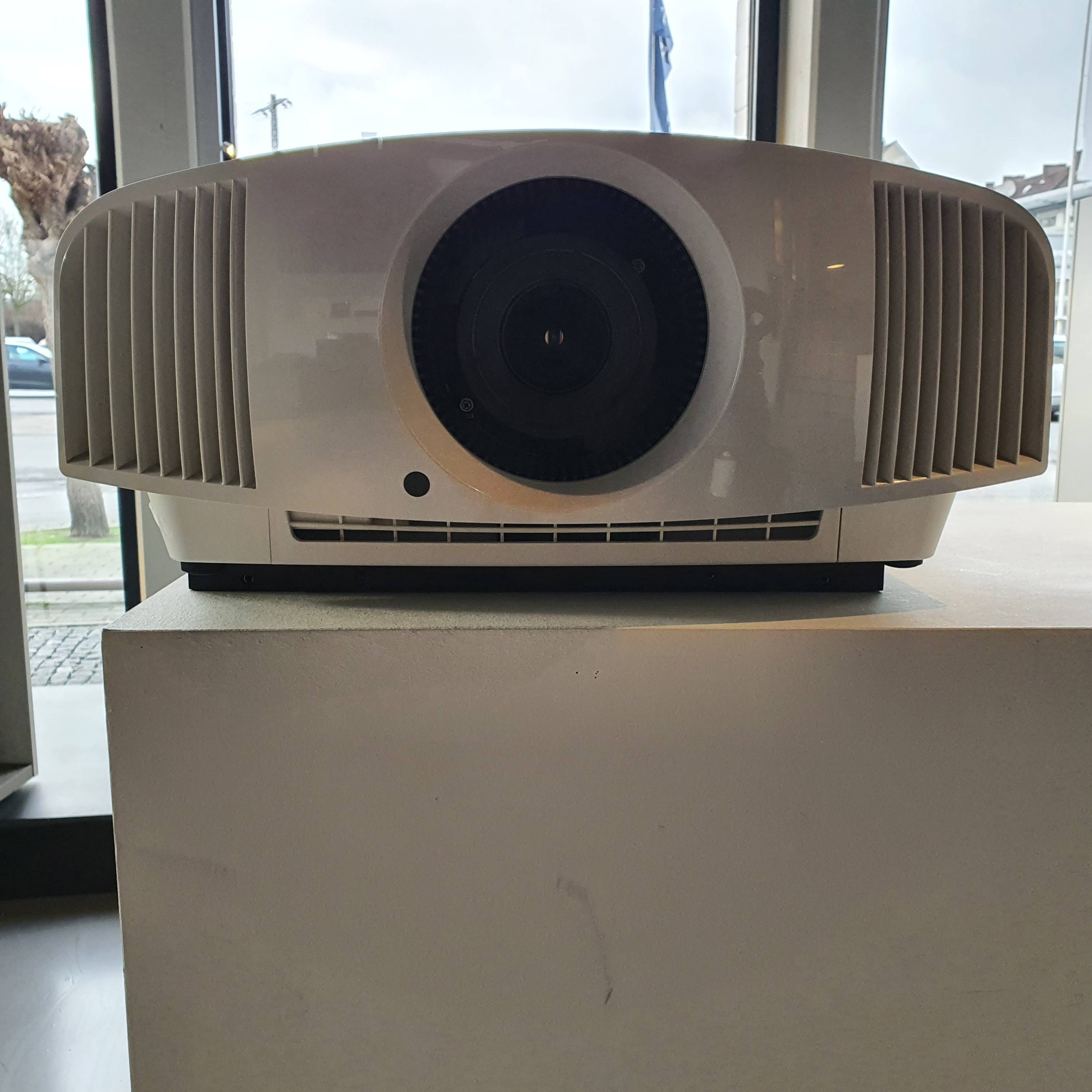 Auditorium Diverse Low profile Beamer-Halterung f. VPL-VW 760, 790 & 870 290980 - 7