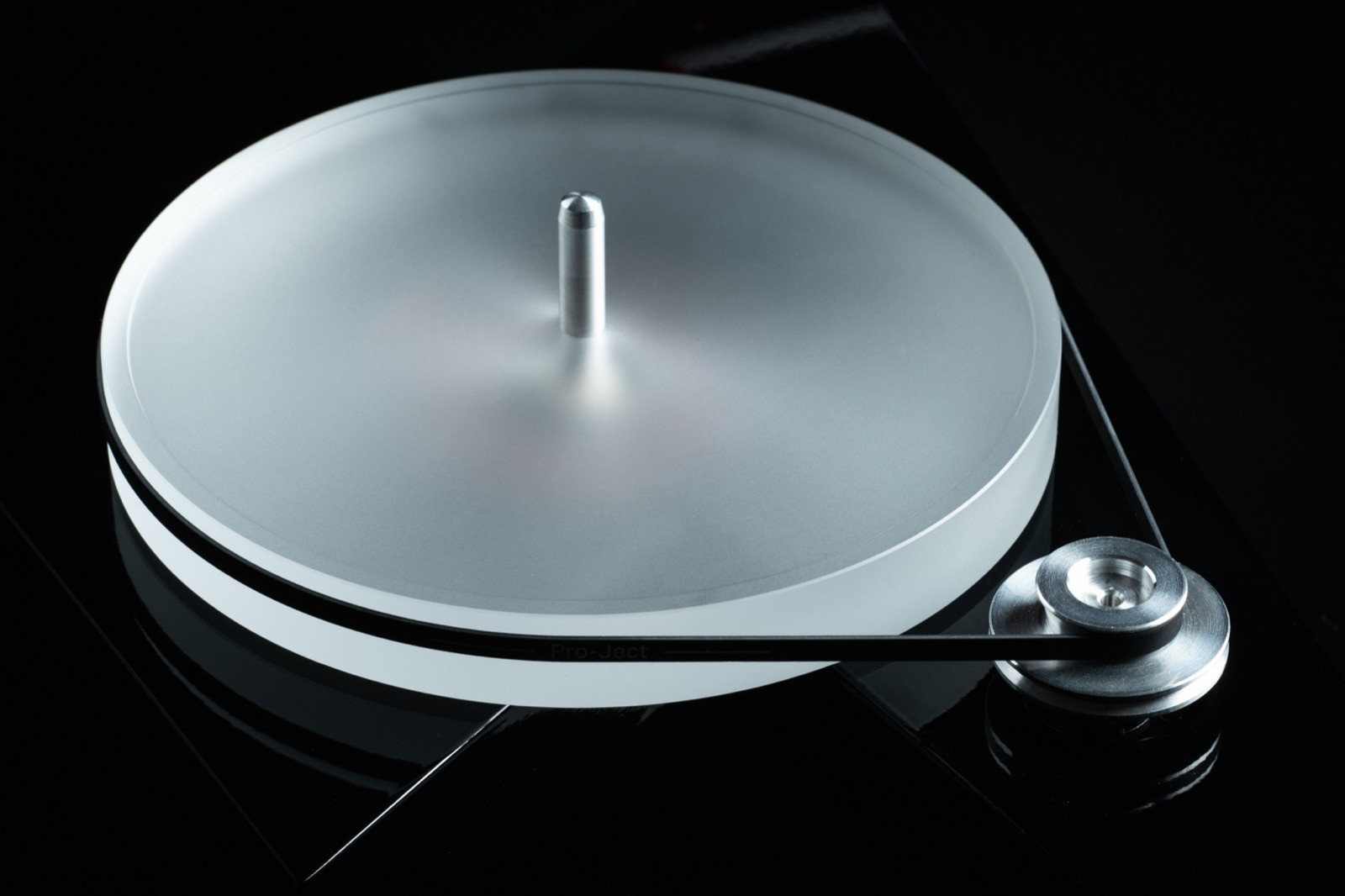 Auditorium Pro-Ject AC/DC Plattenspieler Limitierte Sonderedition 209387 - 6