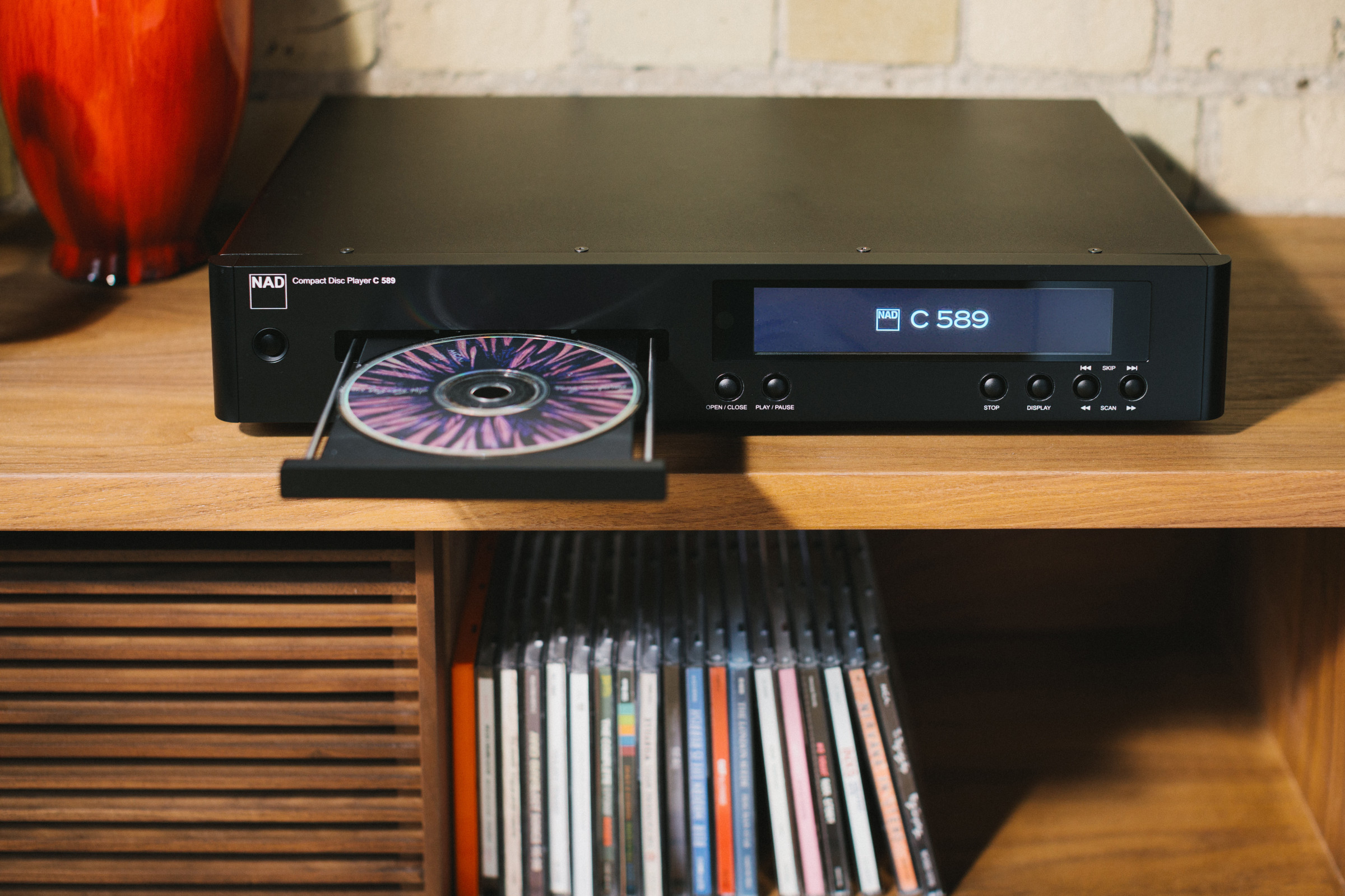 Auditorium NAD C 589 CD-Player  216265 - 6