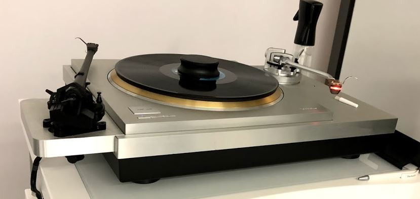 Auditorium Technics SL-1000R Direct Drive Turntable System 282983 - 5