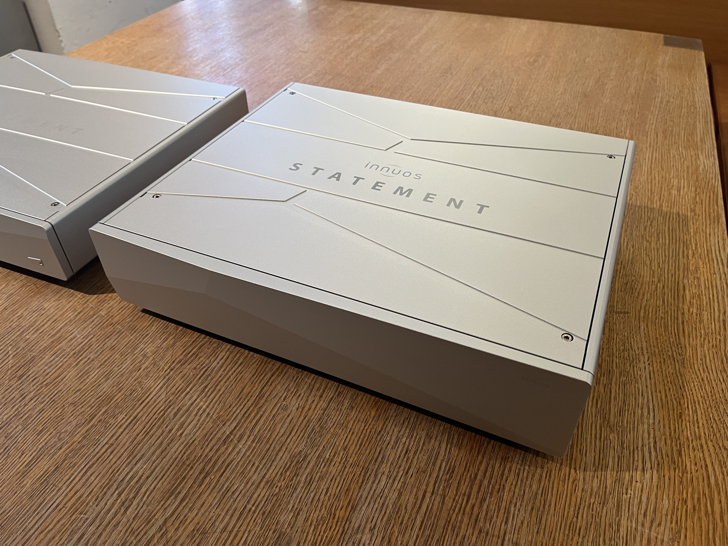 Auditorium Innuos Innuos Statement 1TB SSD + Next Gen Power Supply Upgrade 215480 - 4