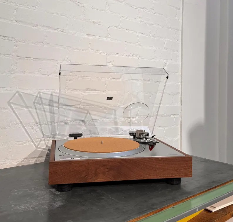 Auditorium Inselklang Holz-Rahmen für Plattenspieler von Technics mit Aussparungen 213645 - 1