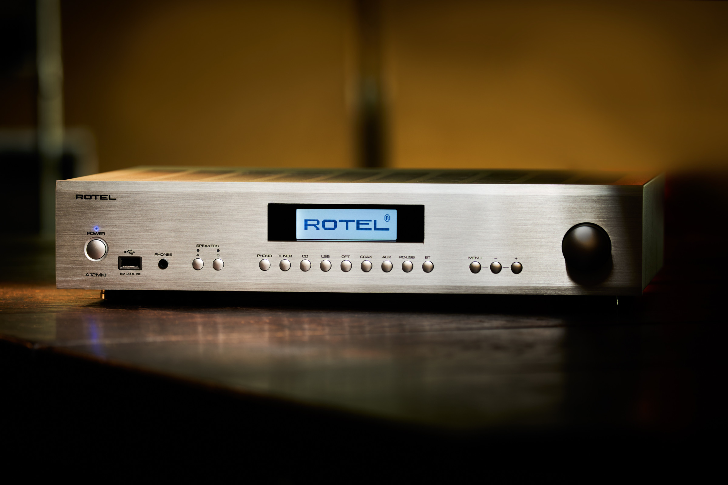 Auditorium Rotel A12 MKII Vollverstärker 294111 - 9 Auditorium Rotel A12 MKII Vollverstärker 294111 - 9