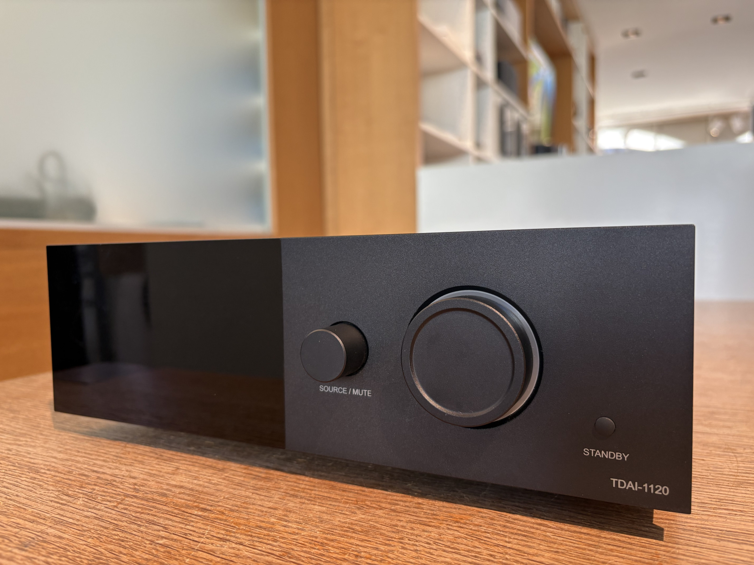 Auditorium Lyngdorf Audio TDAI-1120 Streaming- Vollverstärker schwarz 215887 - 1