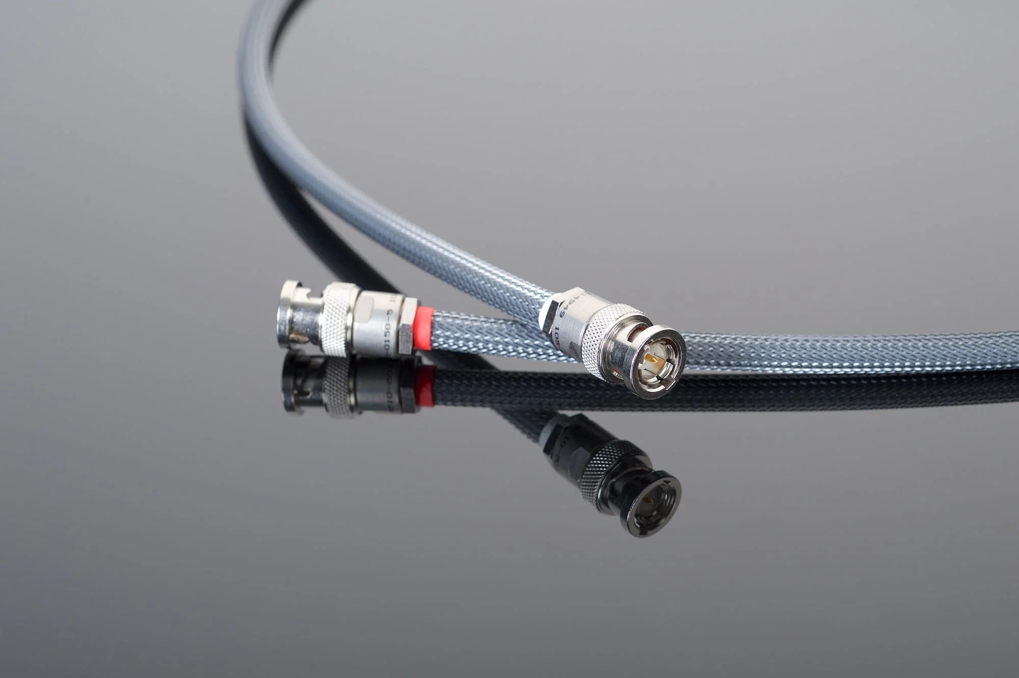 Auditorium Transparent Cable High Performance 75-Ohm Digital Link 280947 - 3
