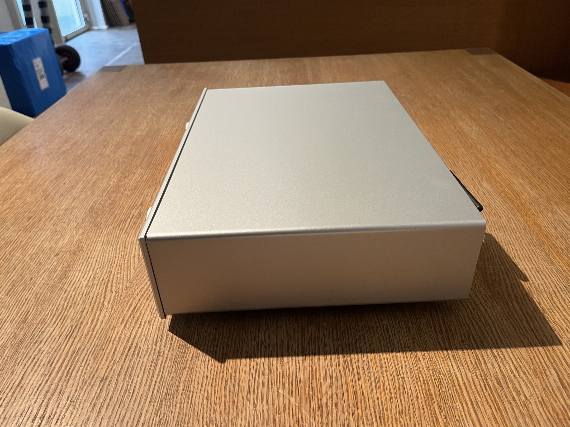 Auditorium AVM  V30 Vorstufe silber 214935 - 2