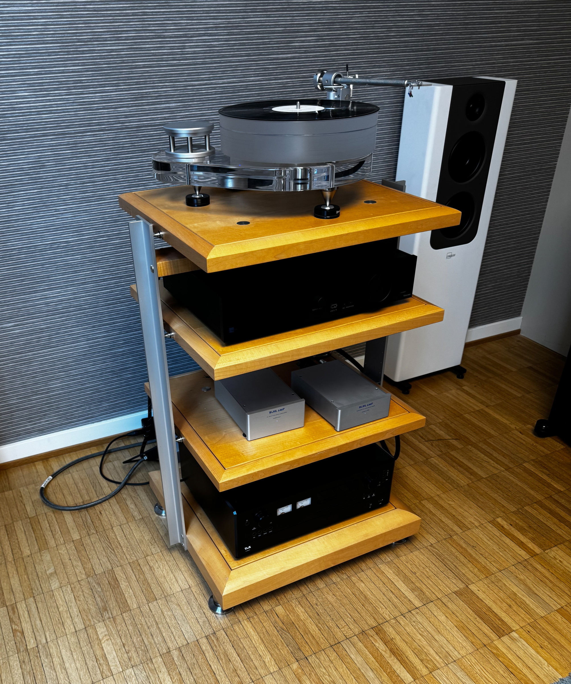 Pro-Ject Power Box RS2 Sources - Alimentatori Box line Pro-Ject Power Box RS2 Sources - Alimentatori Box line