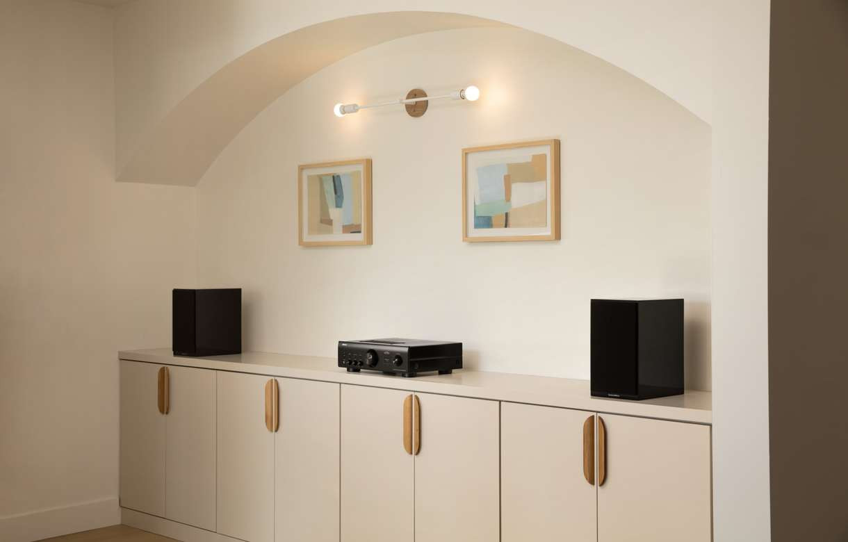 Auditorium Denon PMA-900HNE Netzwerk Vollverstärker HEOS Built in 295405 - 8 Auditorium Denon PMA-900HNE Netzwerk Vollverstärker HEOS Built in 295405 - 8