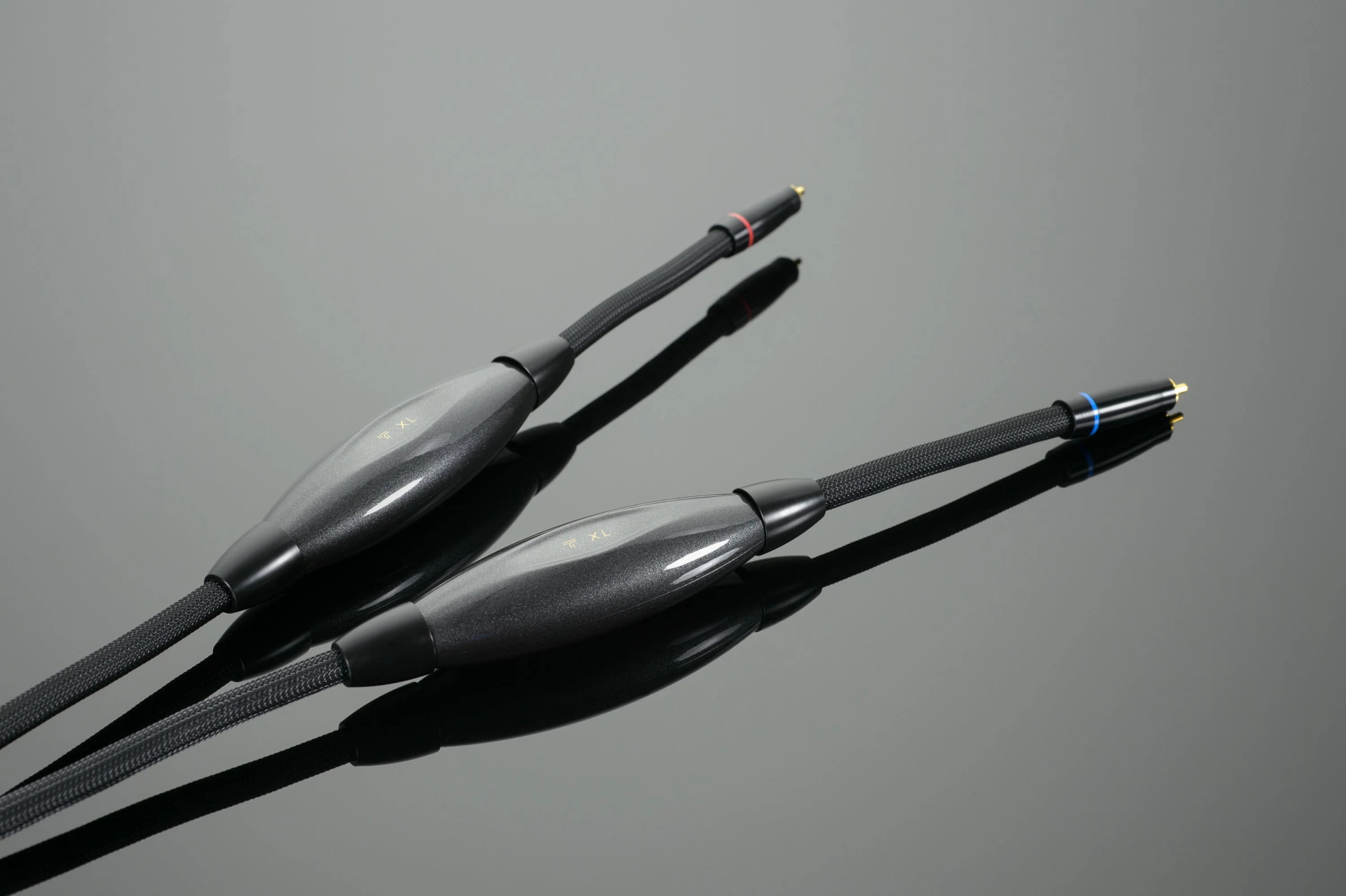 Auditorium Transparent Cable XL RCA Interconnect 280693 - 2