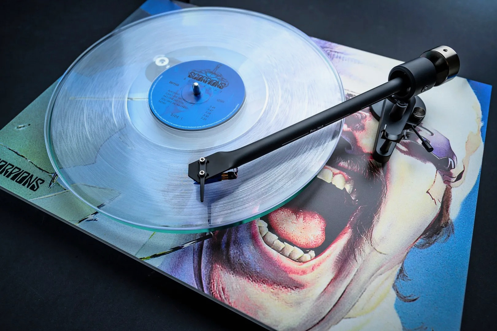 Auditorium Pro-Ject Scorpions Plattenspieler Limited Edition 215336 - 3