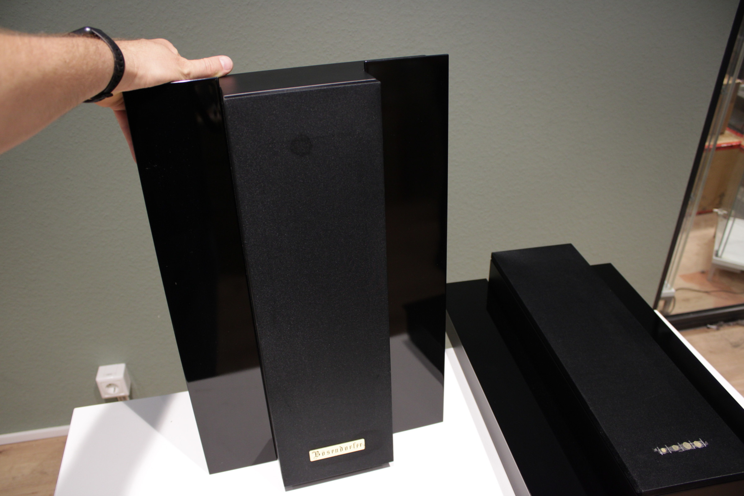 Auditorium Bösendorfer VC - Wall H Schwarz Hochglanz 210923 - 4