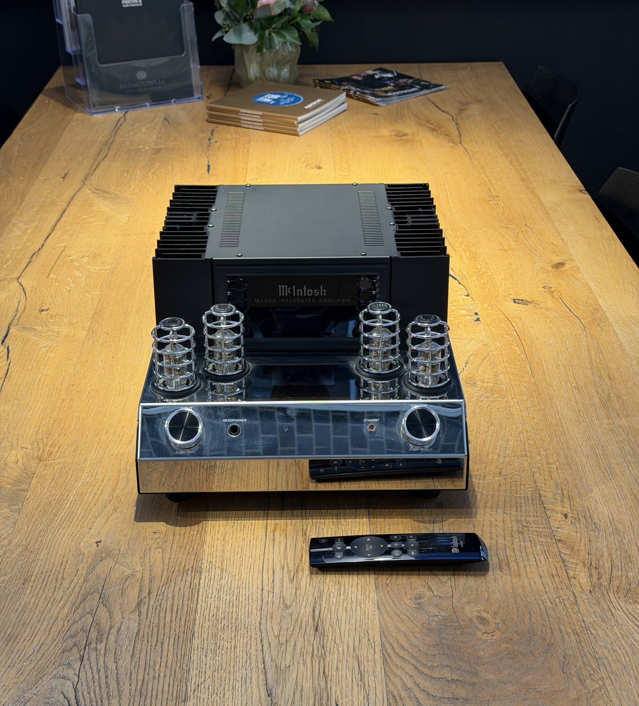 Auditorium McIntosh MA252 AC Hybrid Vollverstärker 214881 - 1