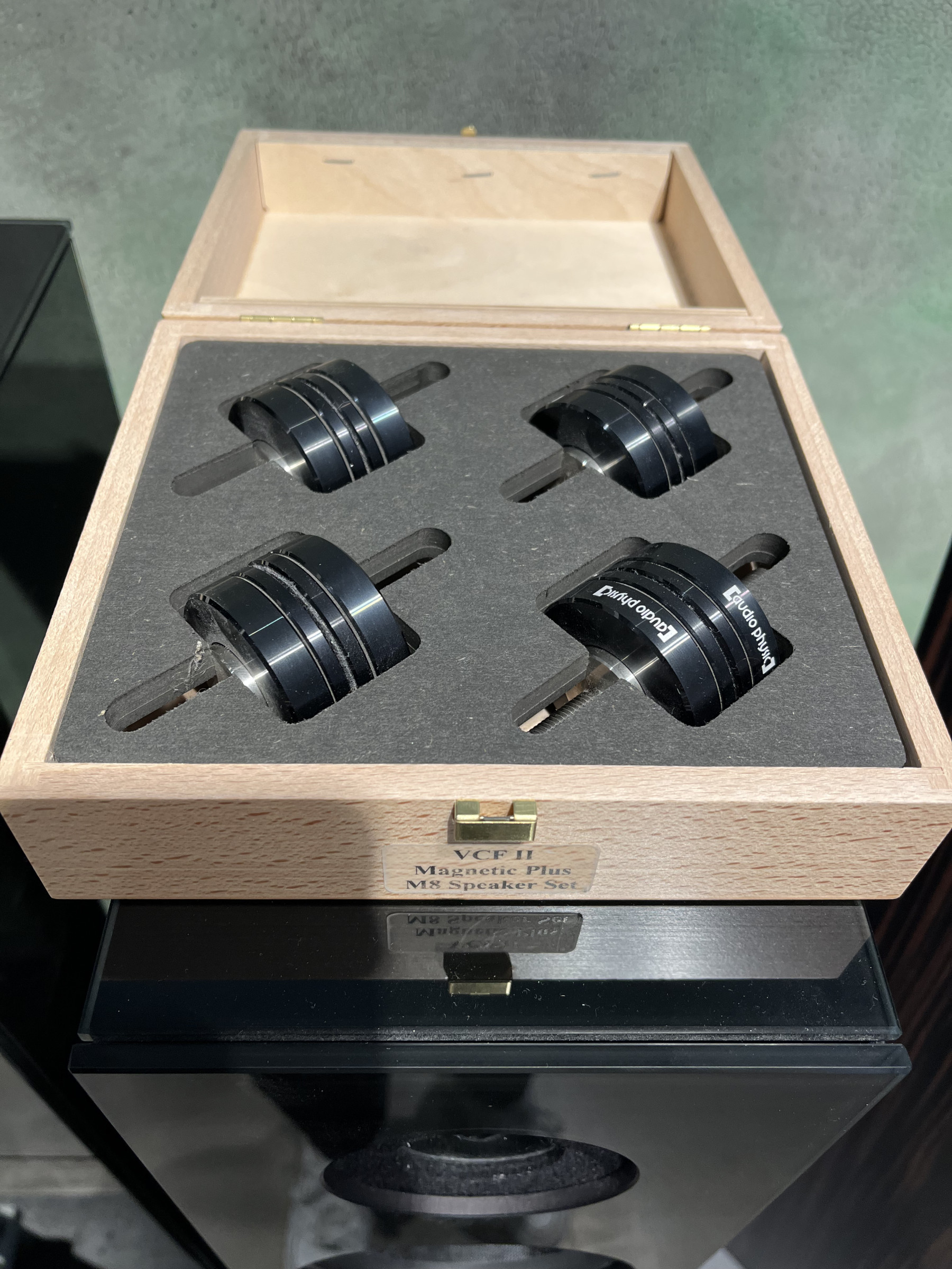 Auditorium audio physic Classic 25 SE inkl. VCF II Magnetic Füße 216494 - 2