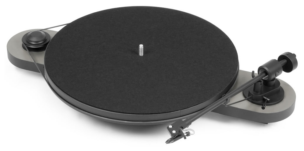 Auditorium Pro-Ject Elemental mit Ortofon OM 5E  270342 - 1