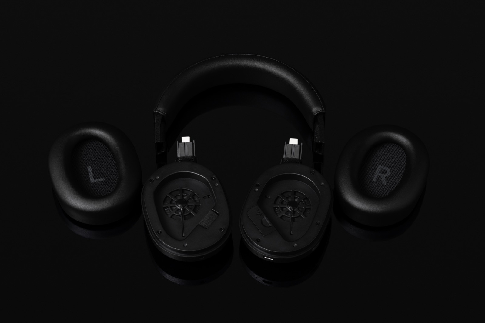 Auditorium Final UX5000 Over Ear Kopfhörer 215461 - 2