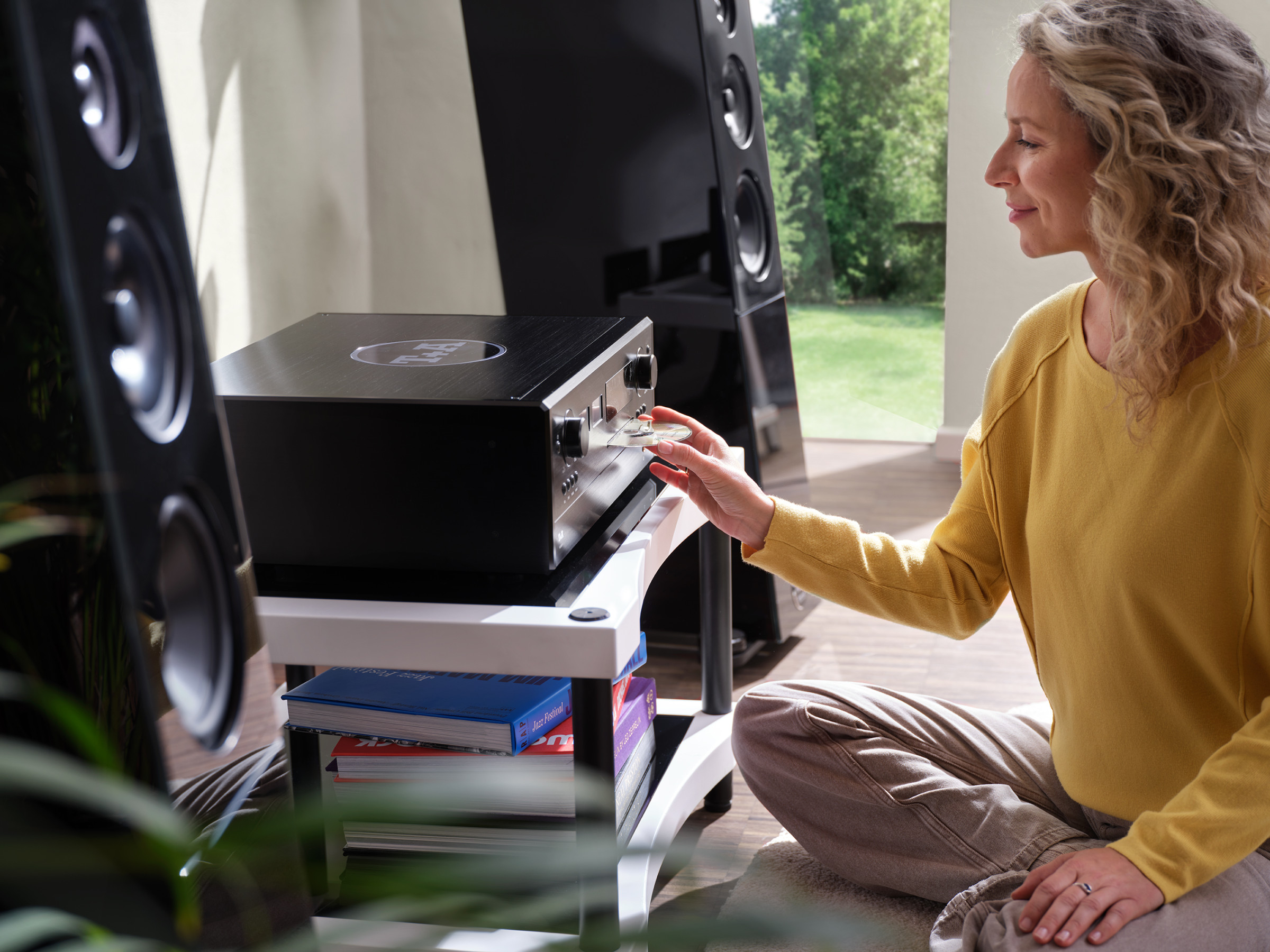 Auditorium T+A R 2500R mit Audio Physic Midex Powertrain & Transparent Kabel 206779 - 7