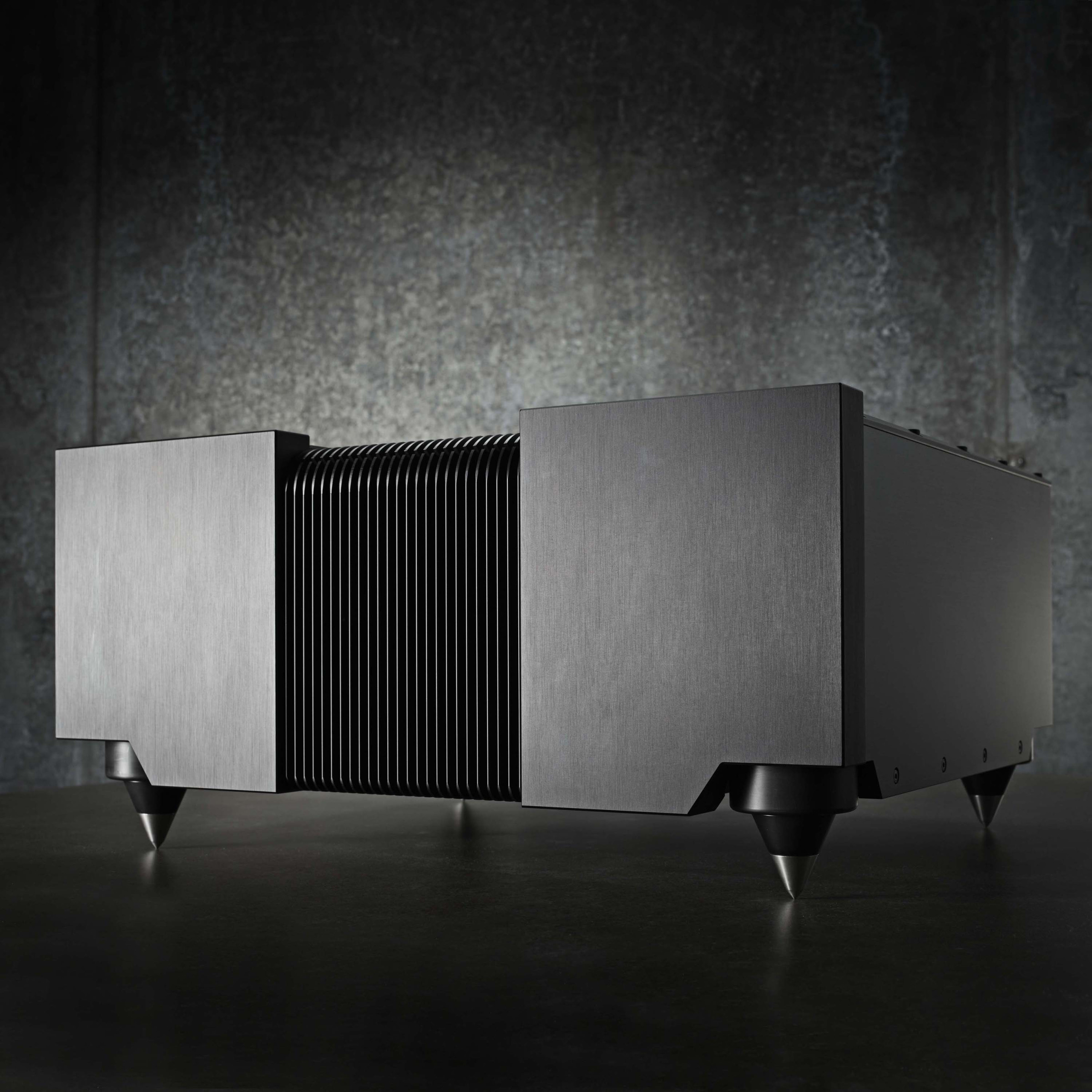 Auditorium Gryphon Commander Vorverstärker mit Commander PSU 294081 - 3