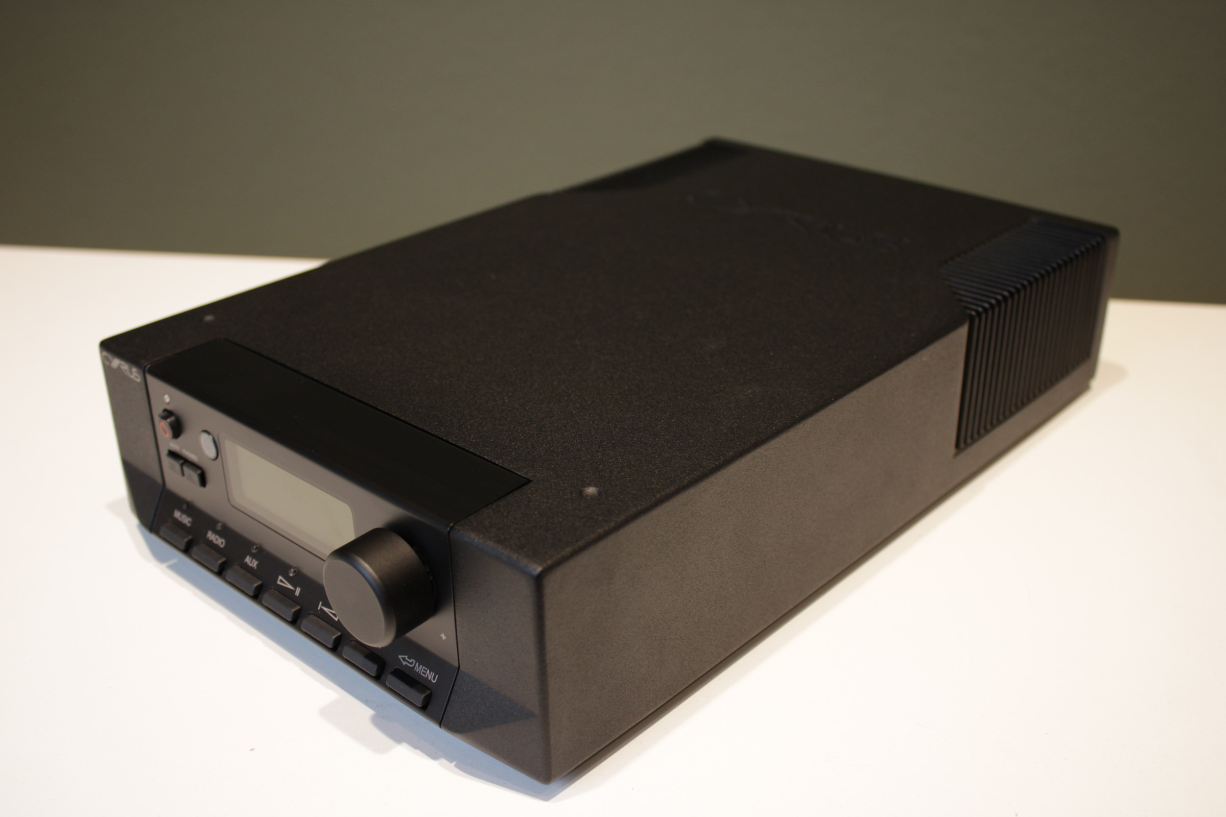 Auditorium Cyrus Stream Xa schwarz 211747 - 5