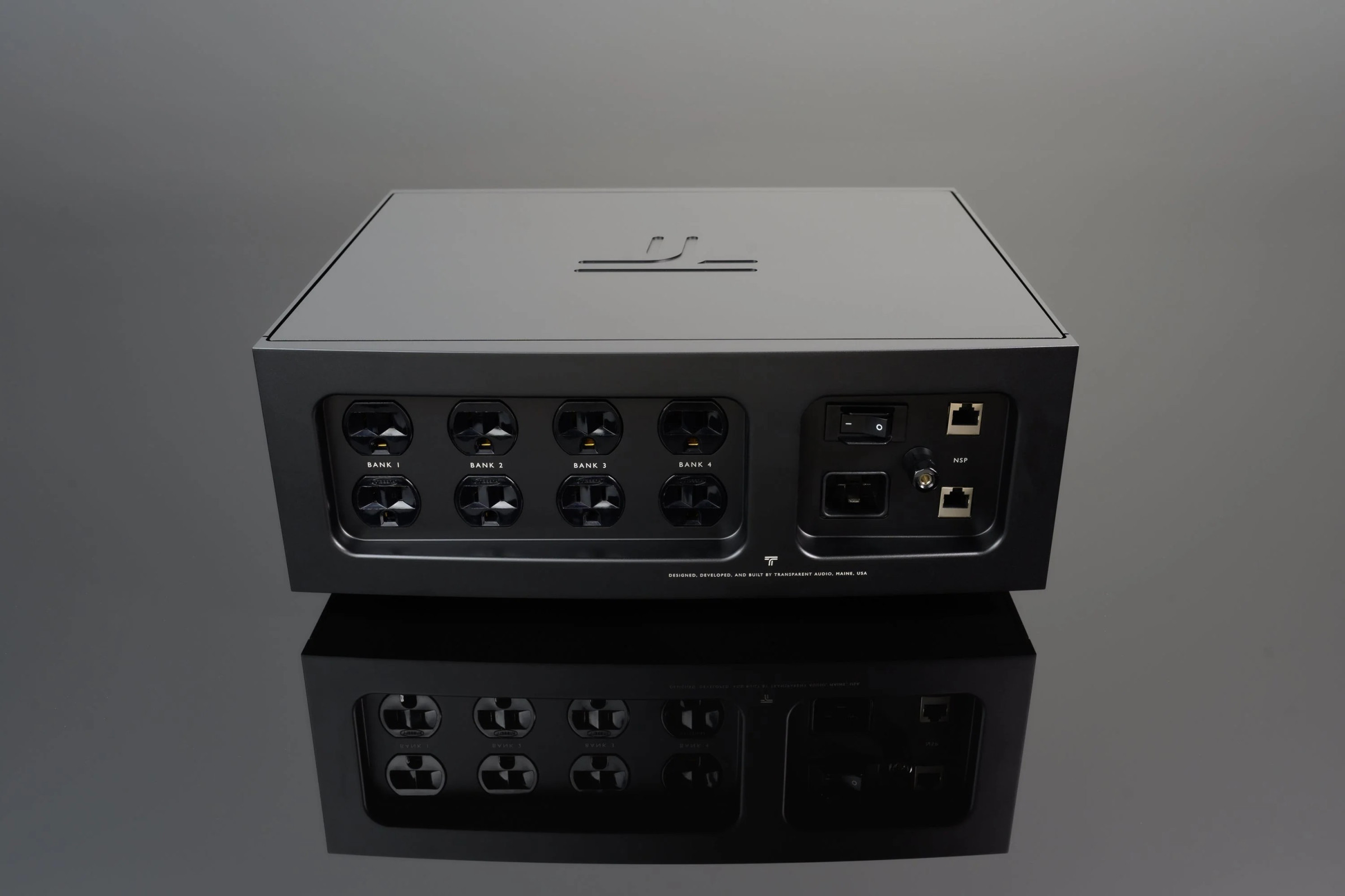 Auditorium Transparent Cable Reference PowerIsolator inkl. Reference Power Cord 2,0m 281079 - 2