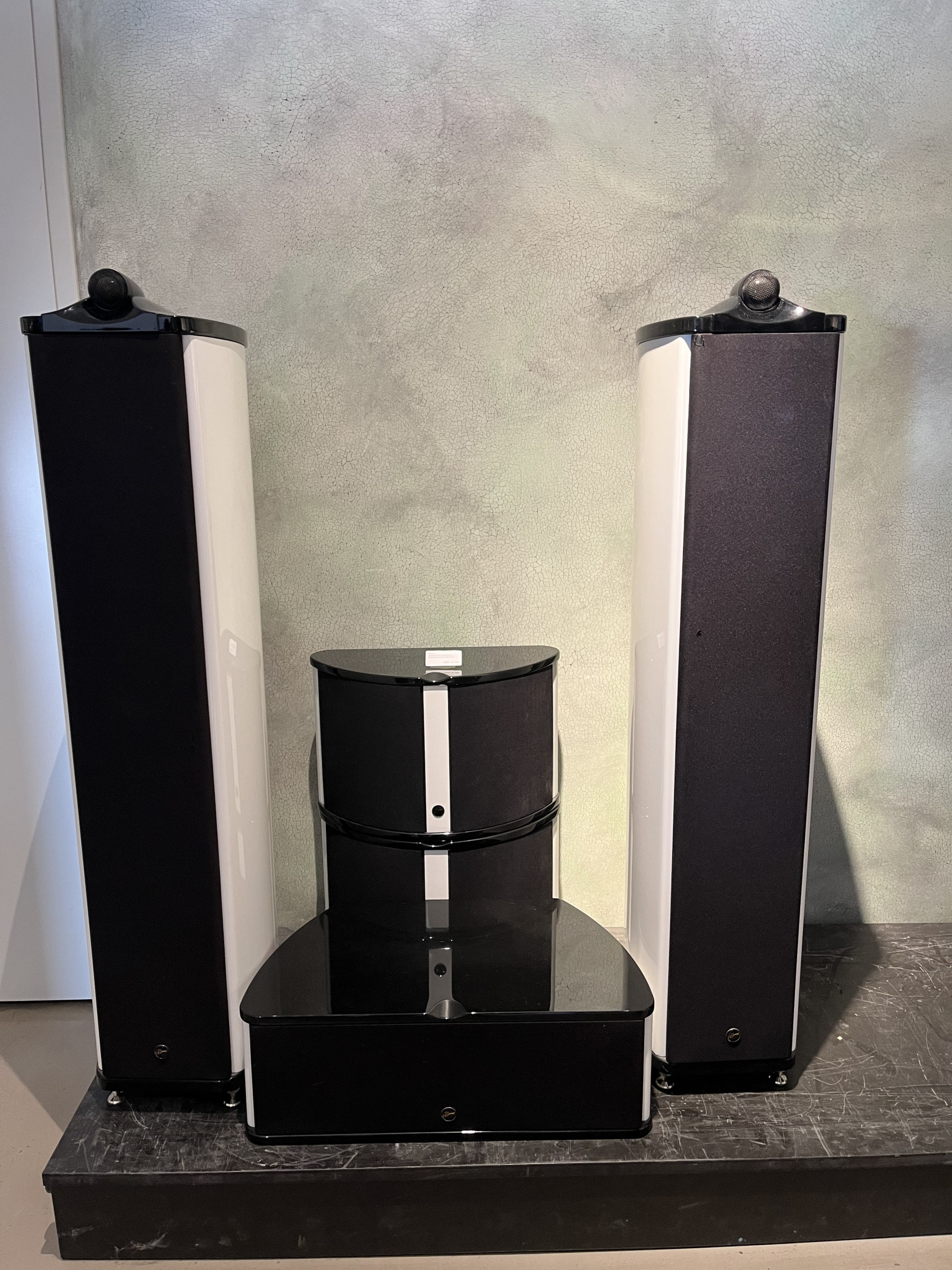 Auditorium Diverse Swans Diva 4.2 Heimkino Set Standlautsprecher/Center/ Rear 217286 - 1