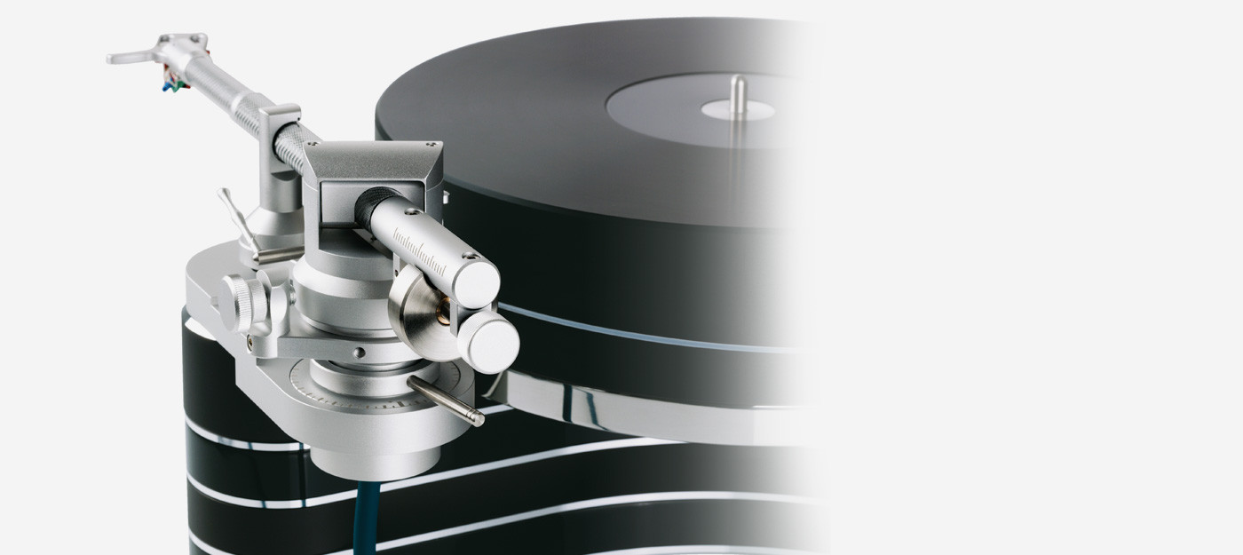 Auditorium Clearaudio UNIVERSAL Carbon Silver 240529 - 5 Auditorium Clearaudio UNIVERSAL Carbon Silver 240529 - 5