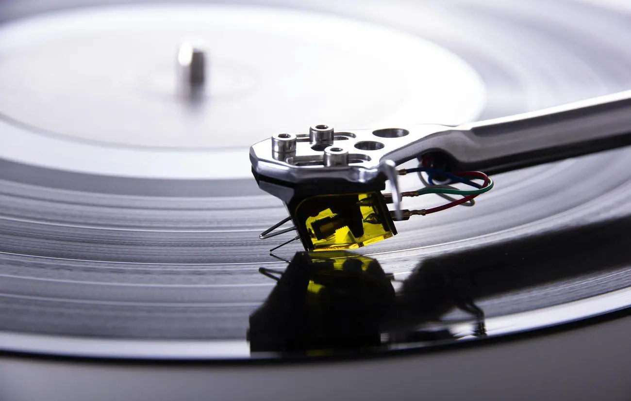 Auditorium Rega Aphelion 2 MC Tonabnehmer 3 Loch Befestigung 281910 - 1