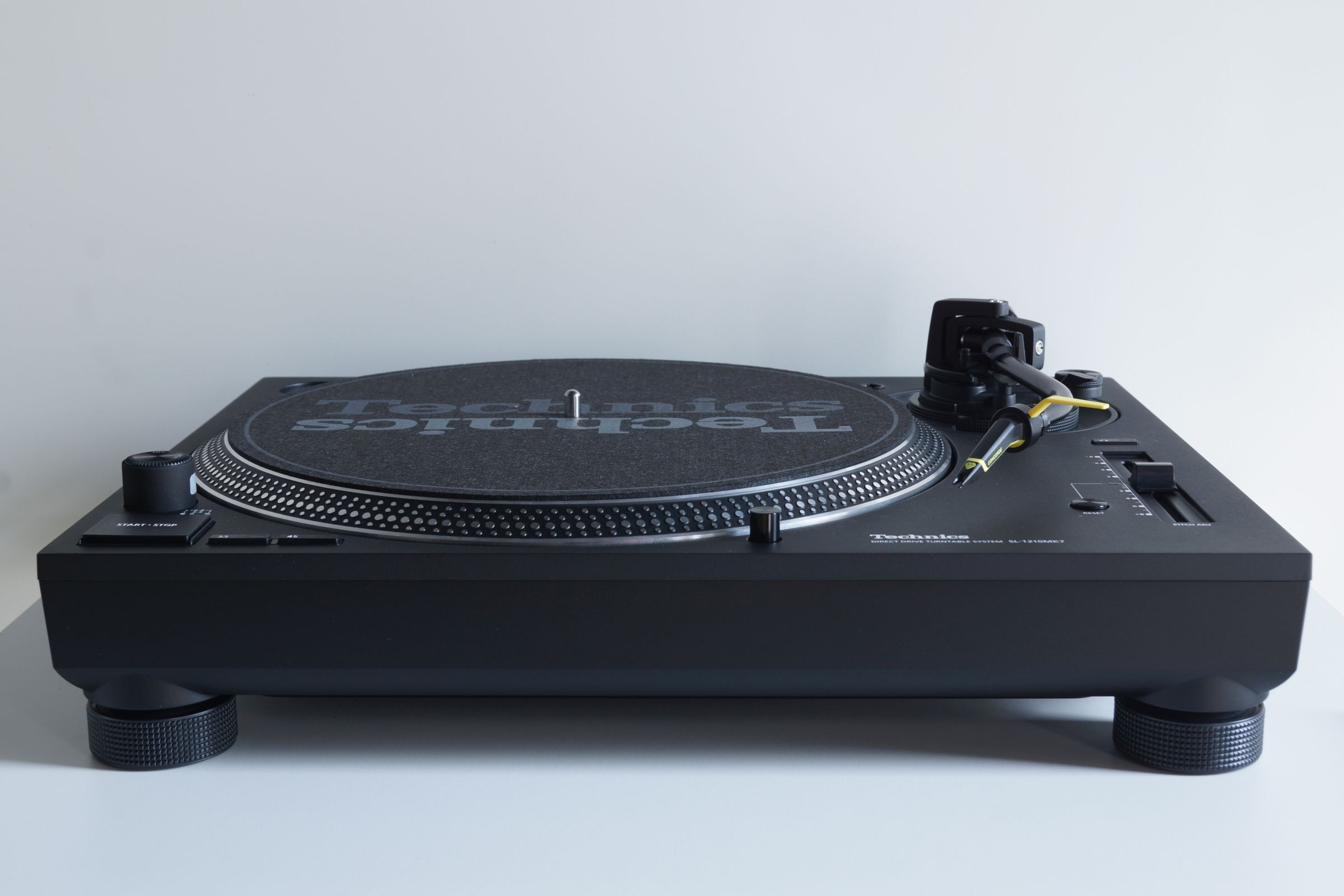 Auditorium Technics SL-1210 MK7 DJ + Ortofon Concorde MK II Club 285801 - 2