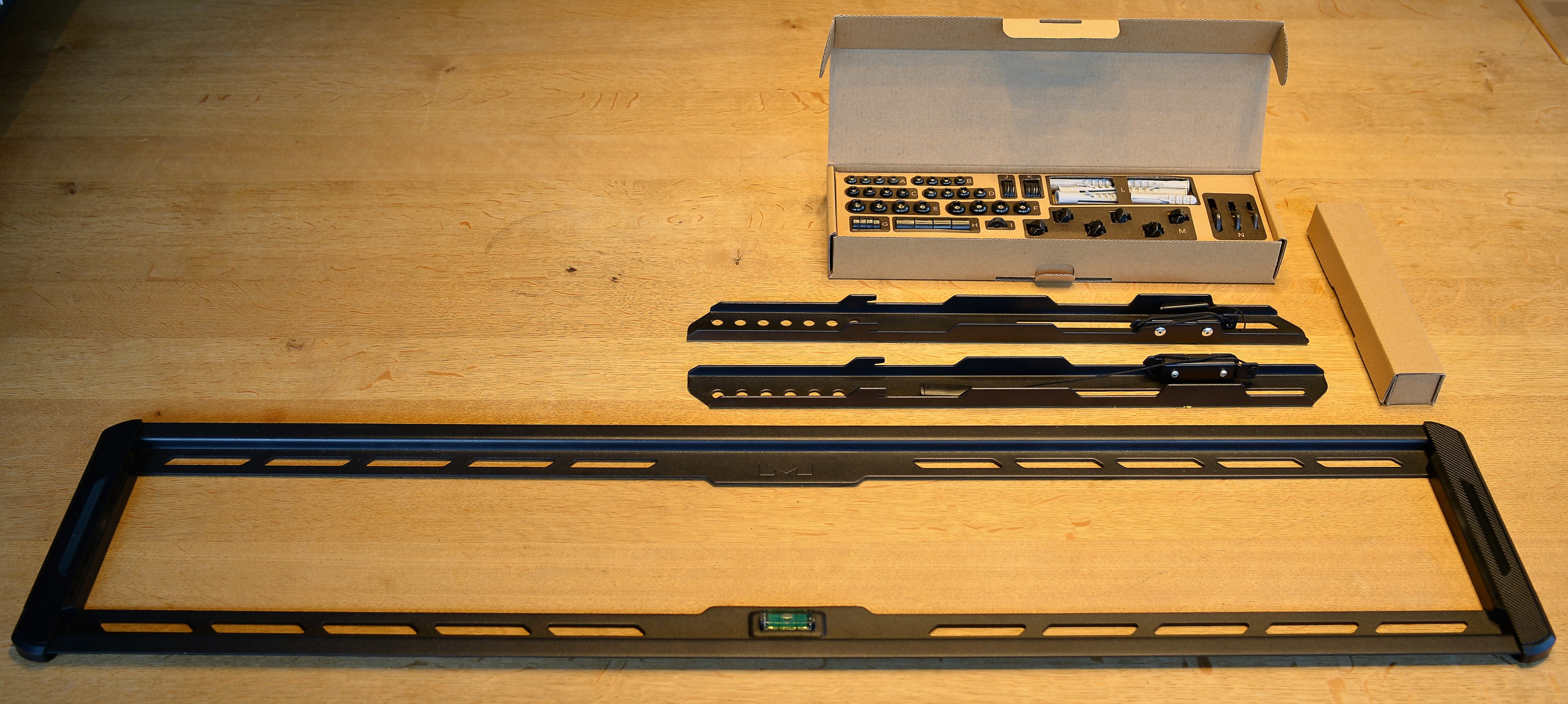 Auditorium Blue Matrix TV-Wandhalterung Multibrackets M Universal Wallmount Fixed 272744 - 1