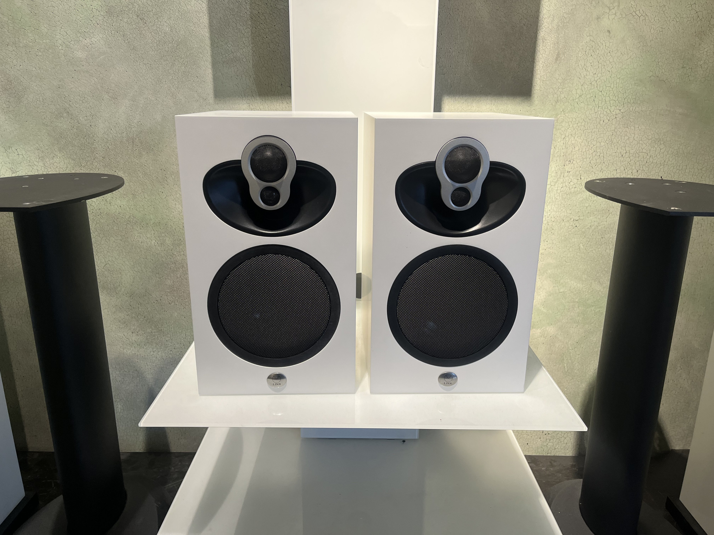 Auditorium Linn Majik 109 Kompaktlautsprecher weiß 215544 - 1