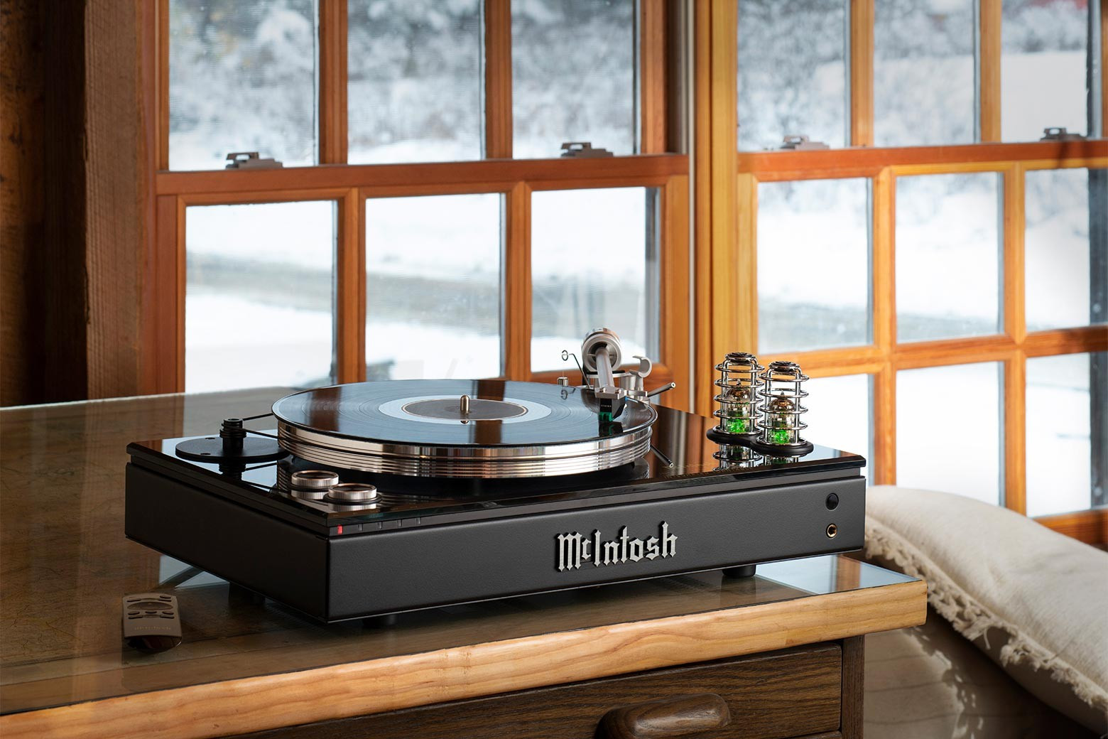 Auditorium McIntosh MTI100 AC All-In-One Audiosystem 292890 - 8